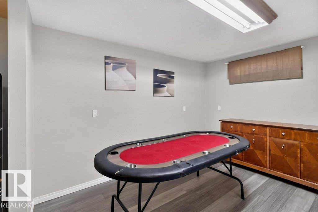 3829 110 Av Nw Property Photo 18