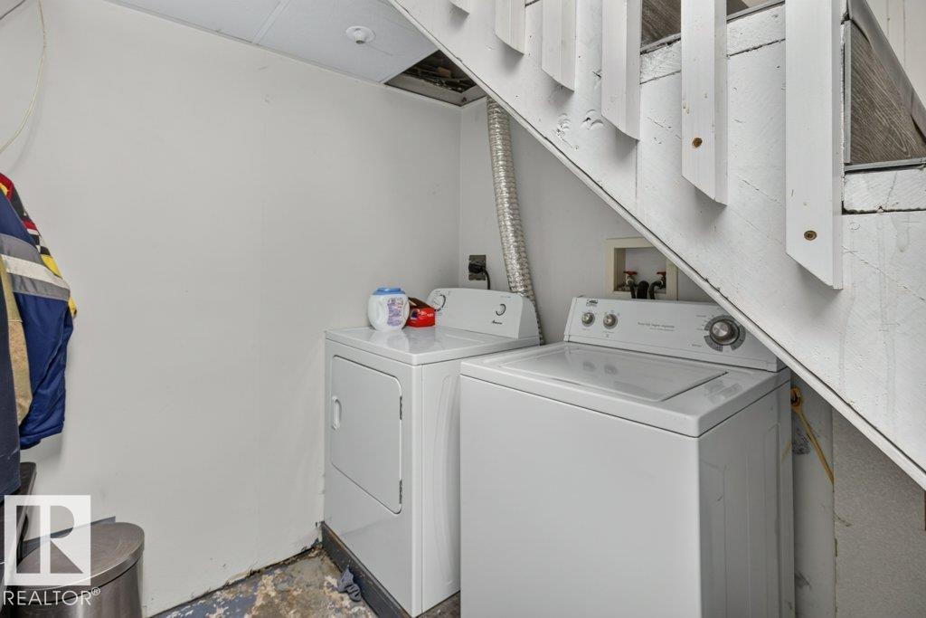 3829 110 Av Nw Property Photo 30