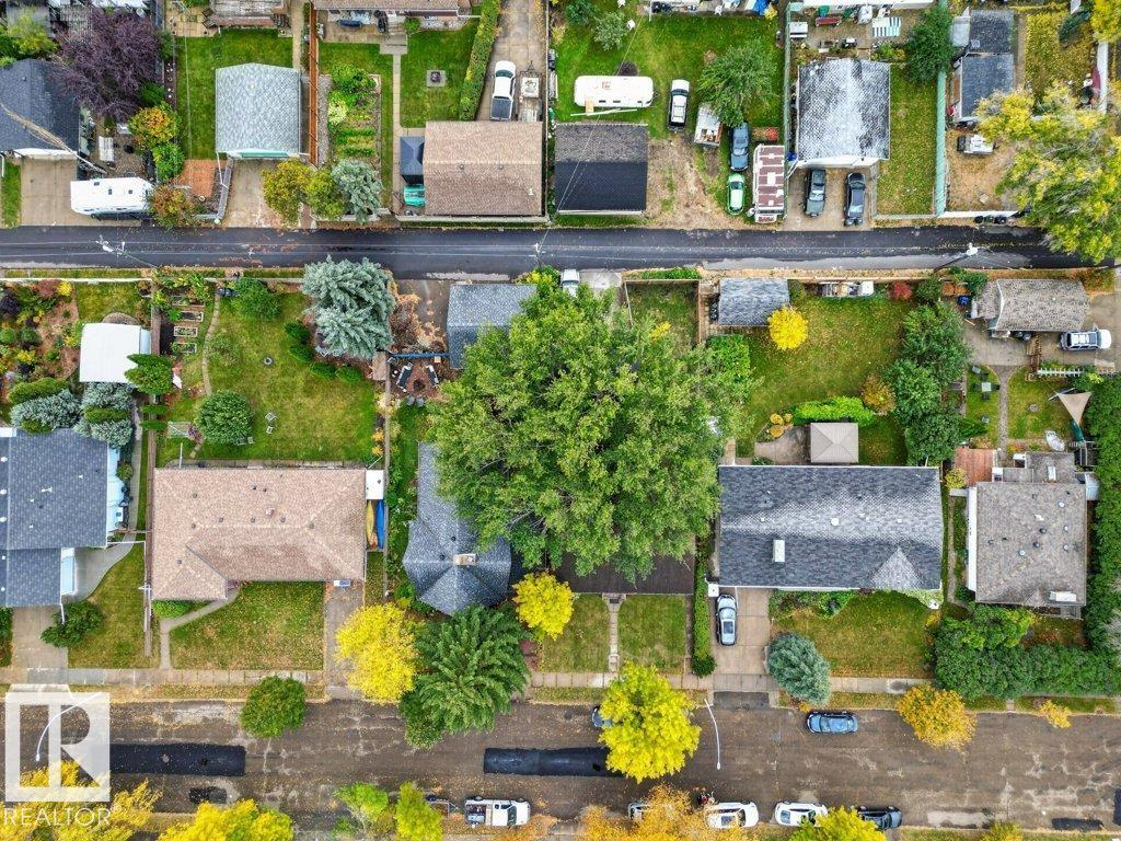 3829 110 Av Nw Property Photo 44
