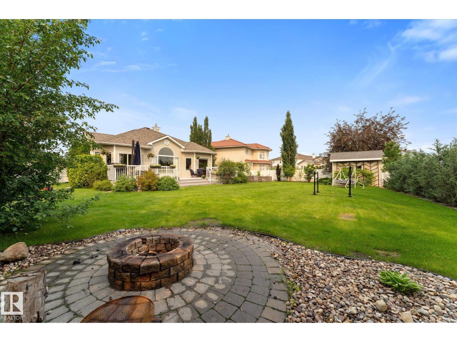 8704 165 Av Nw Property Photo 46