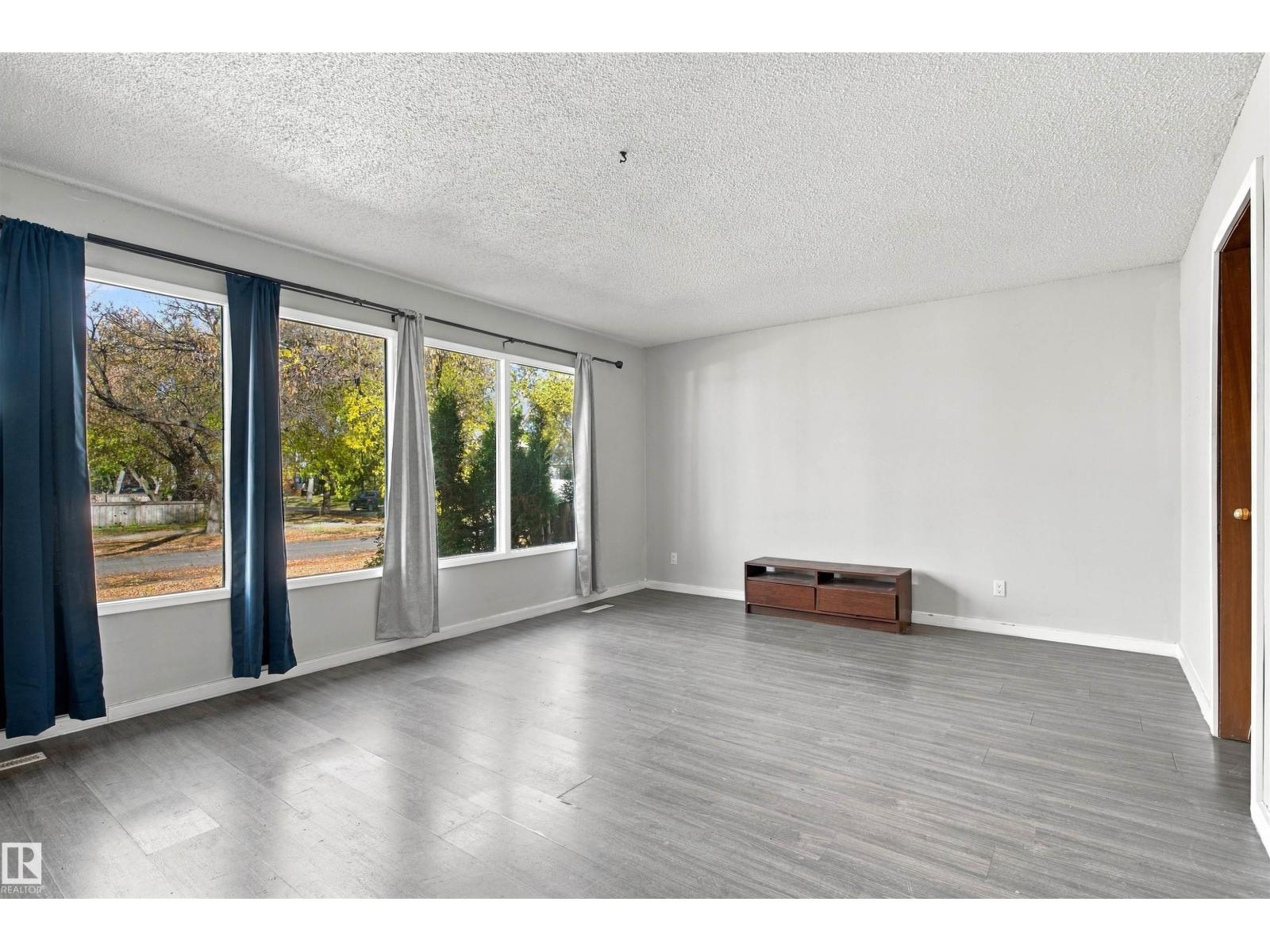 12303 115 Av Nw Property Photo 5