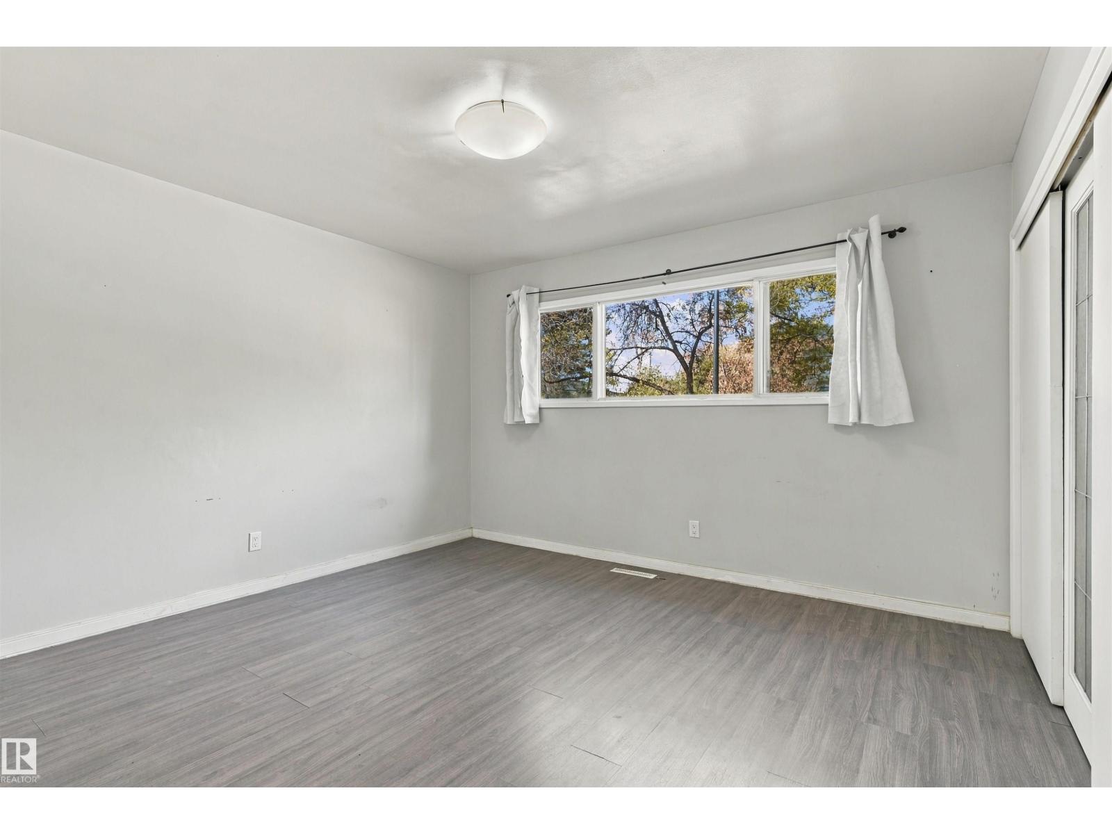 12303 115 Av Nw Property Photo 14