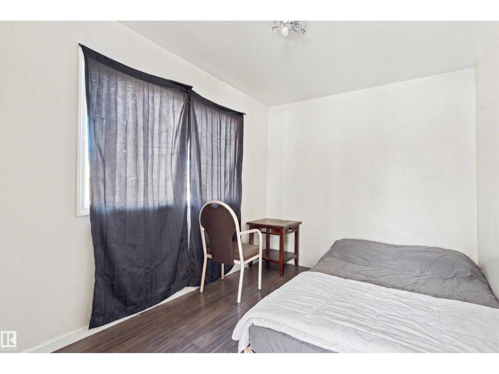 12303 115 Av Nw Property Photo 21