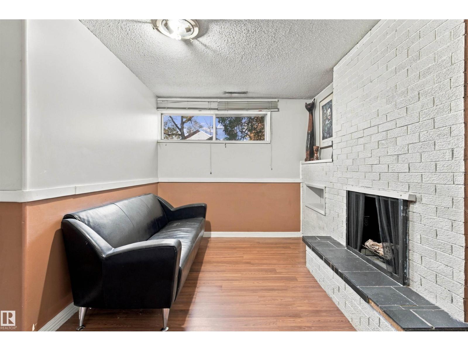 12303 115 Av Nw Property Photo 23