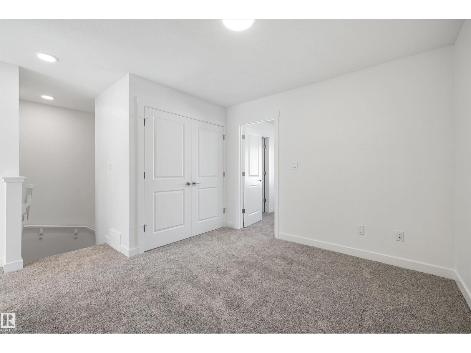 20711 43 Av Nw Property Photo 25