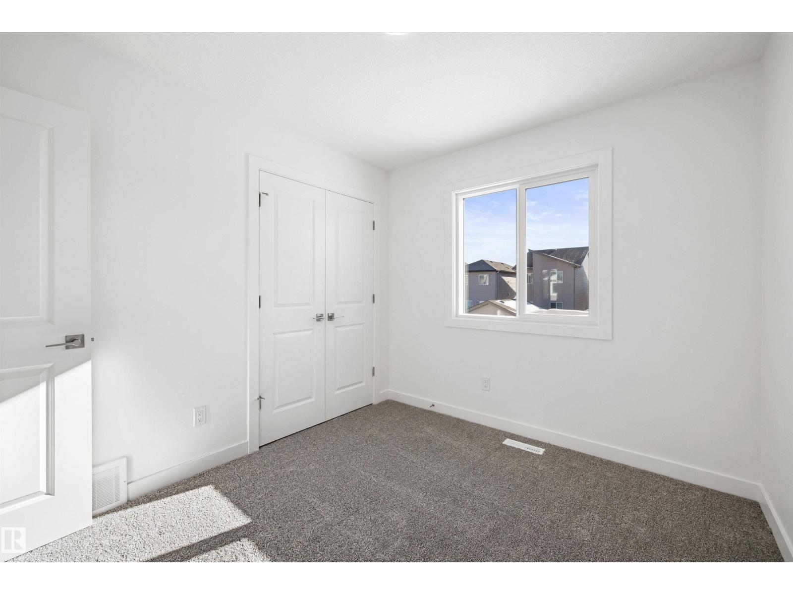 20711 43 Av Nw Property Photo 32