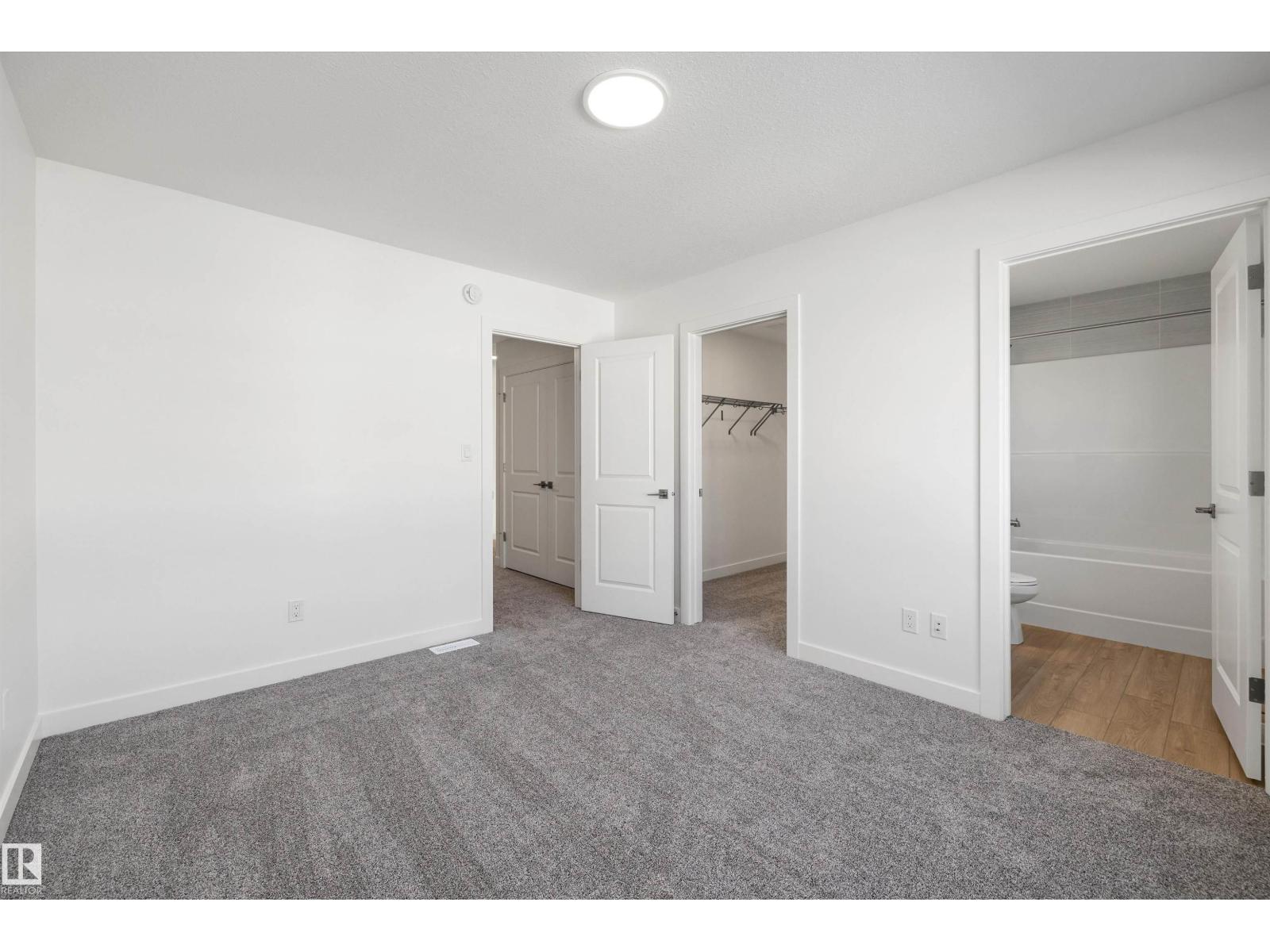 20711 43 Av Nw Property Photo 38