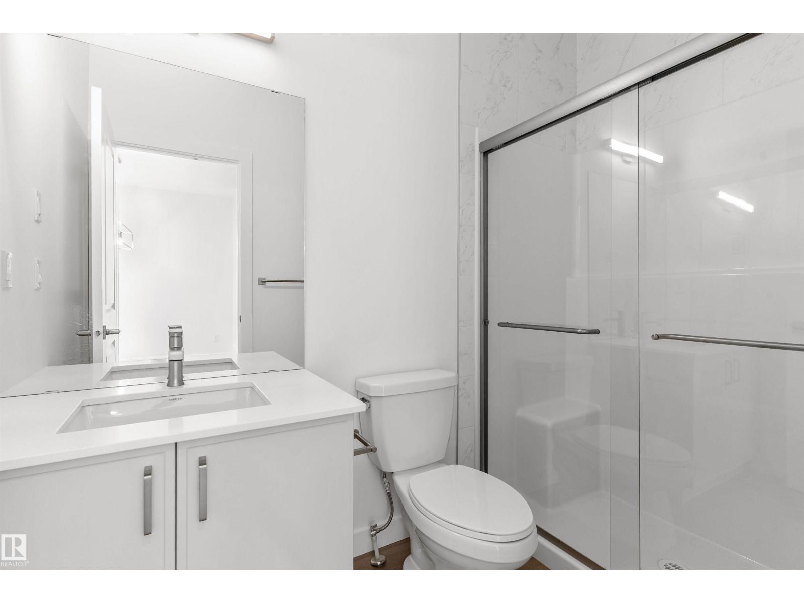 20703 43 Av Nw Property Photo 20