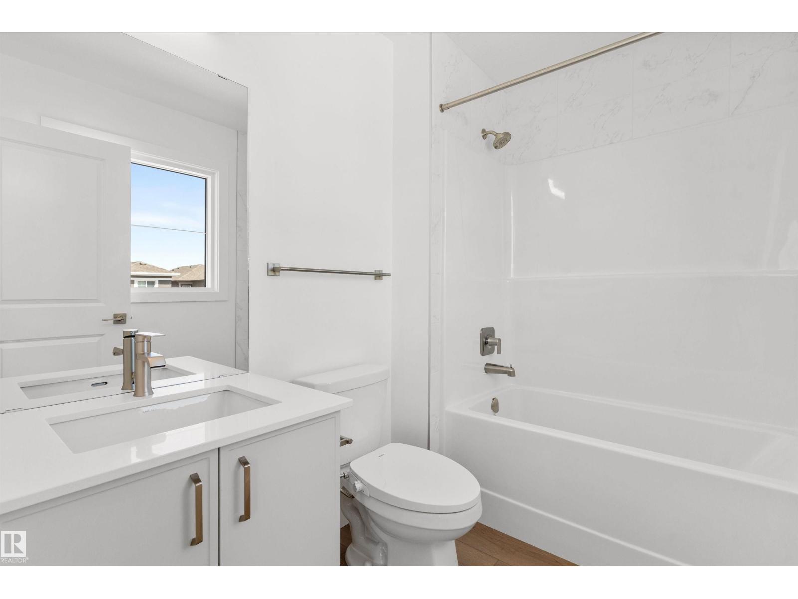 20703 43 Av Nw Property Photo 26