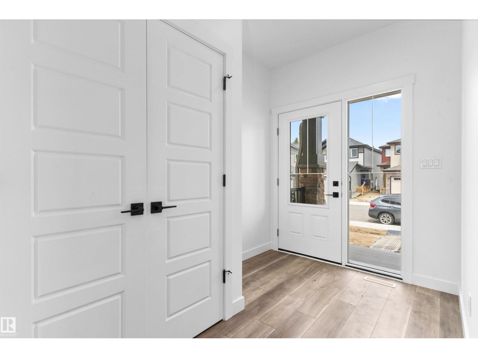 20615 43 Av Nw Property Photo 16