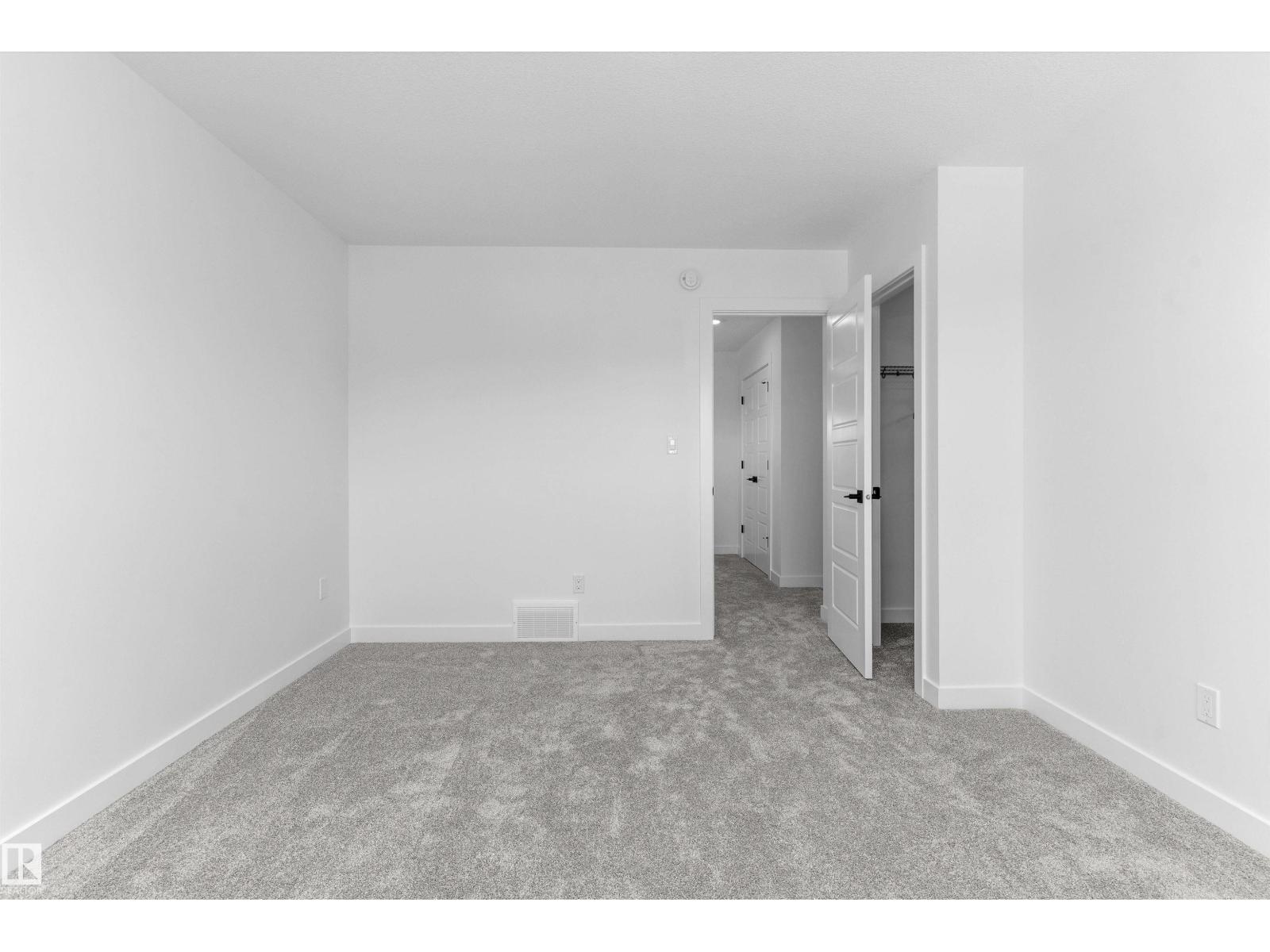 20615 43 Av Nw Property Photo 22
