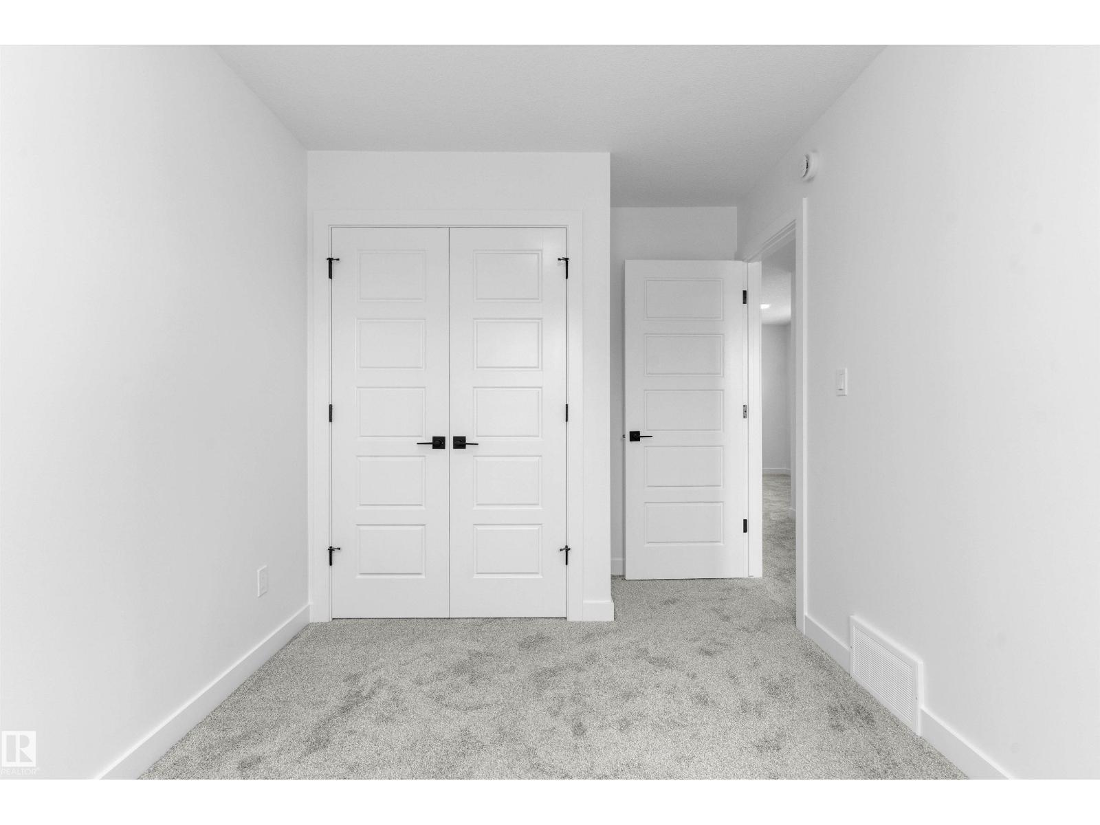 20615 43 Av Nw Property Photo 32