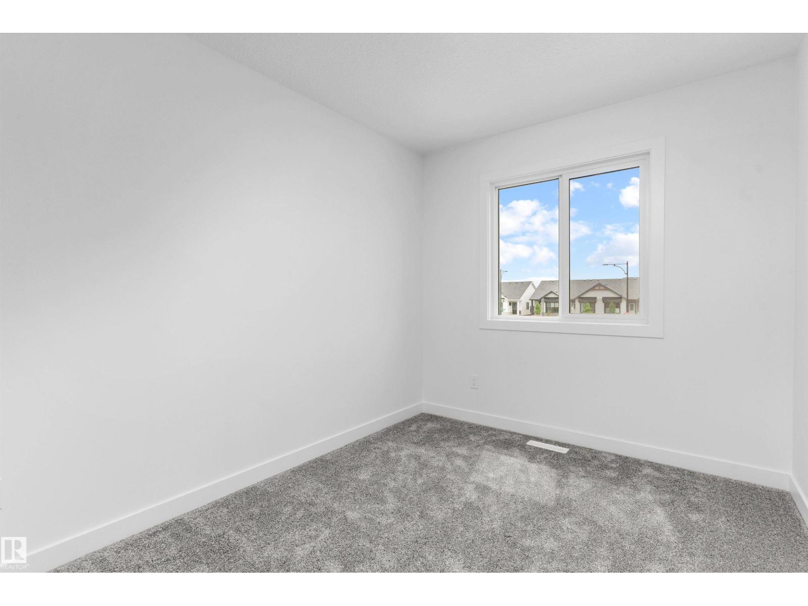 20615 43 Av Nw Property Photo 33