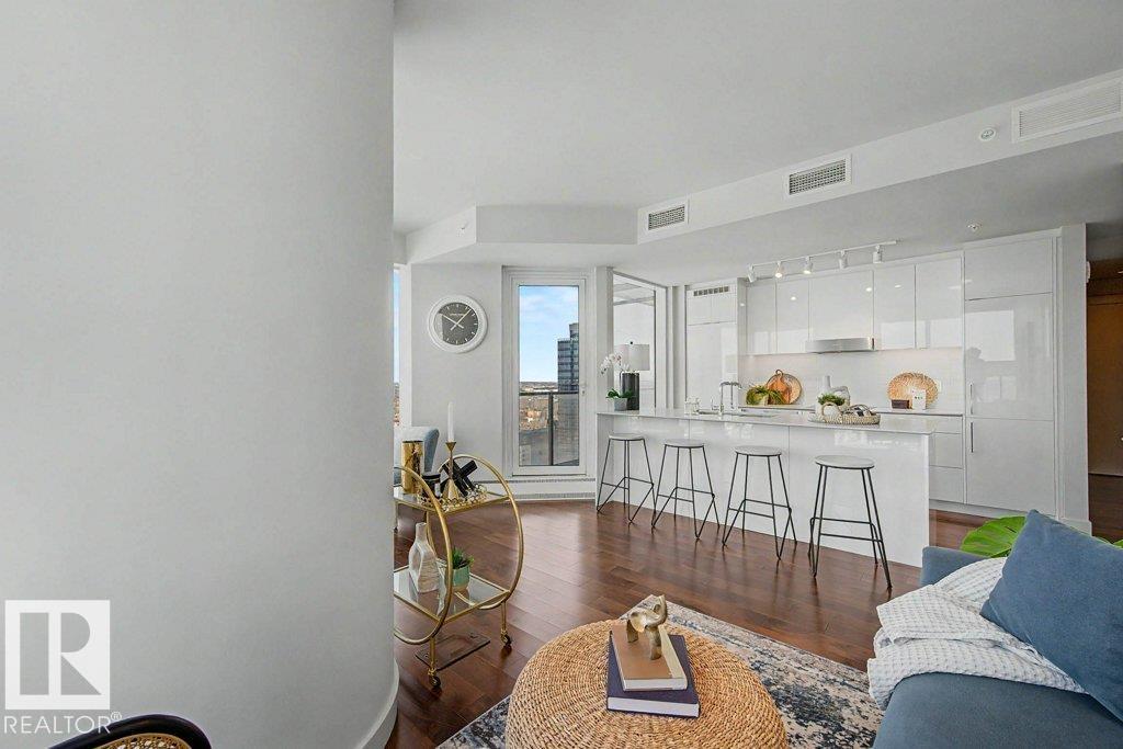 #2601 10360 102 St Nw Property Photo 11