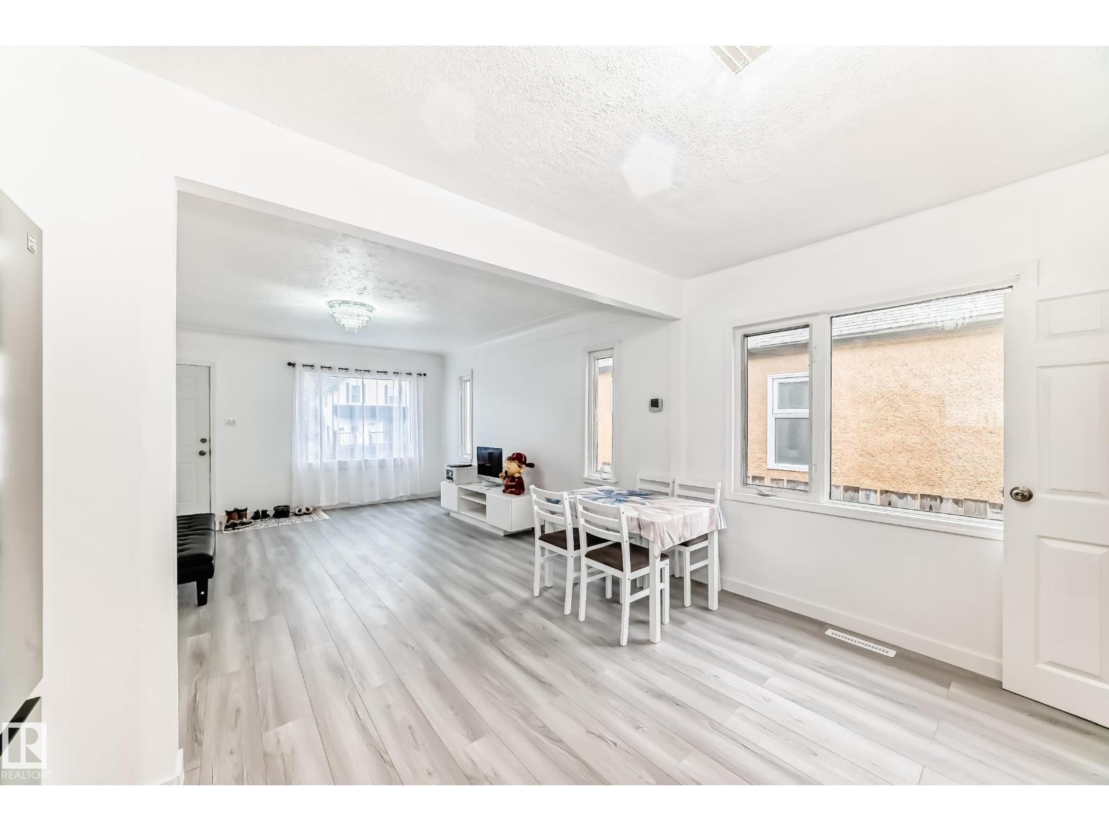 9221 110 Av Nw Property Photo 8