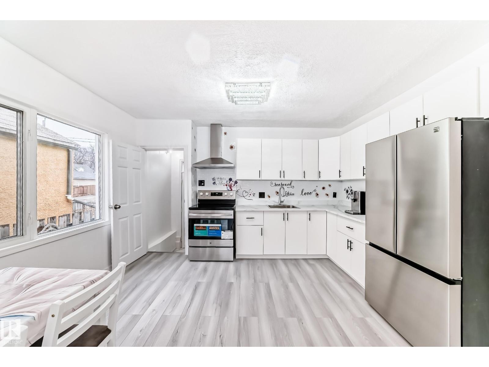 9221 110 Av Nw Property Photo 10
