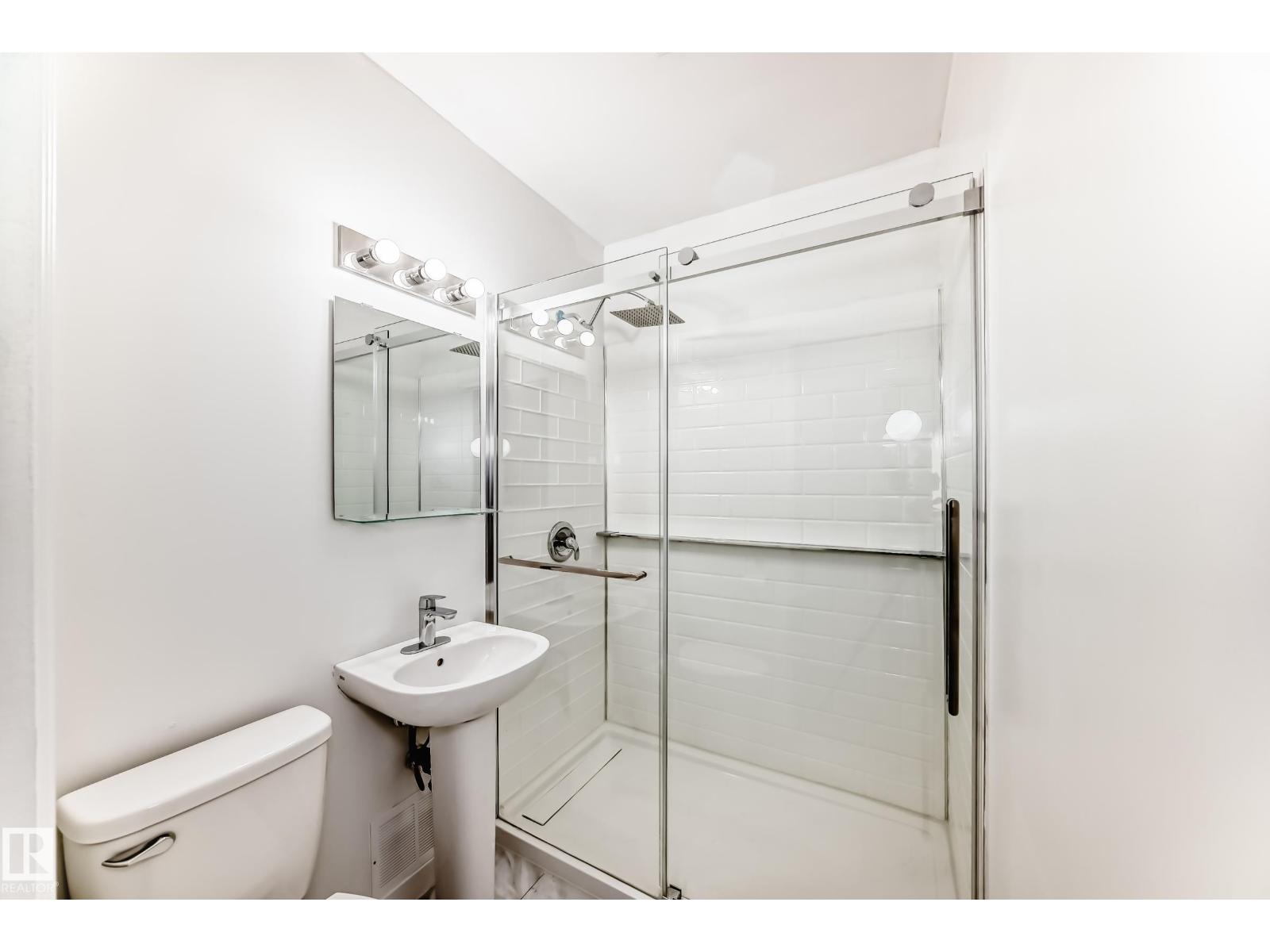 9221 110 Av Nw Property Photo 17