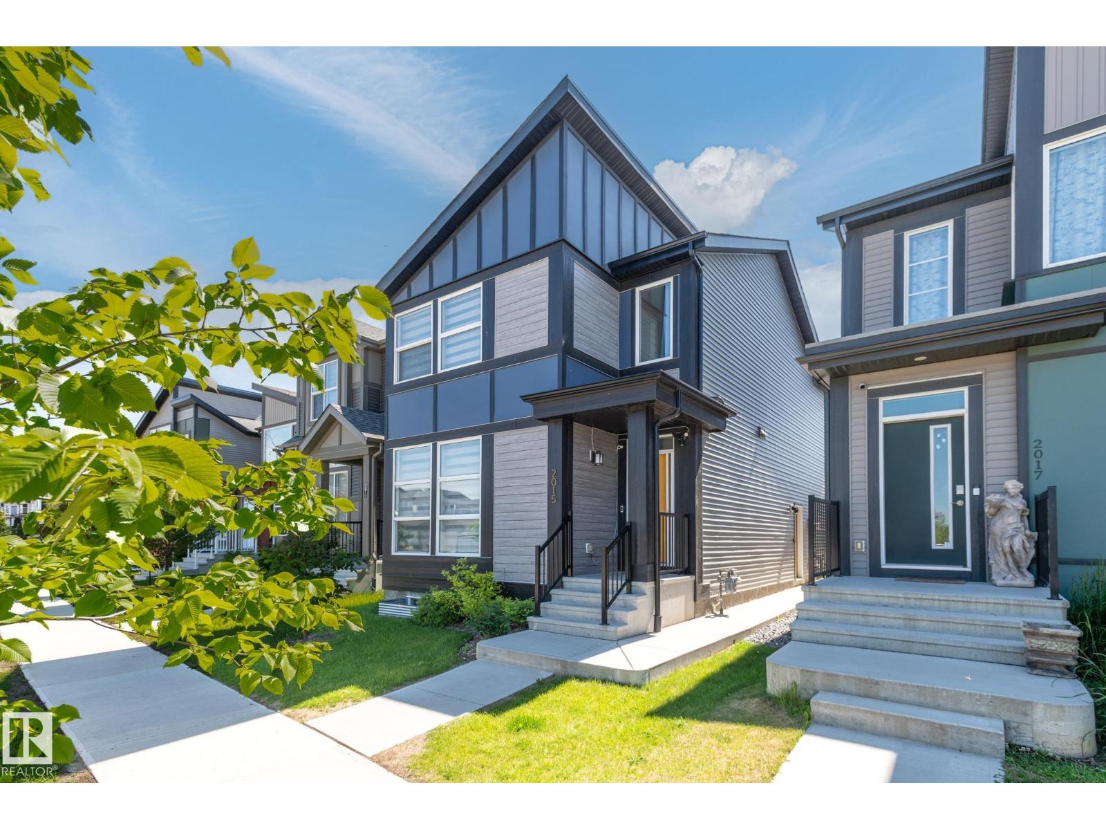 2015 DESROCHERS DR SW Property Photo 1