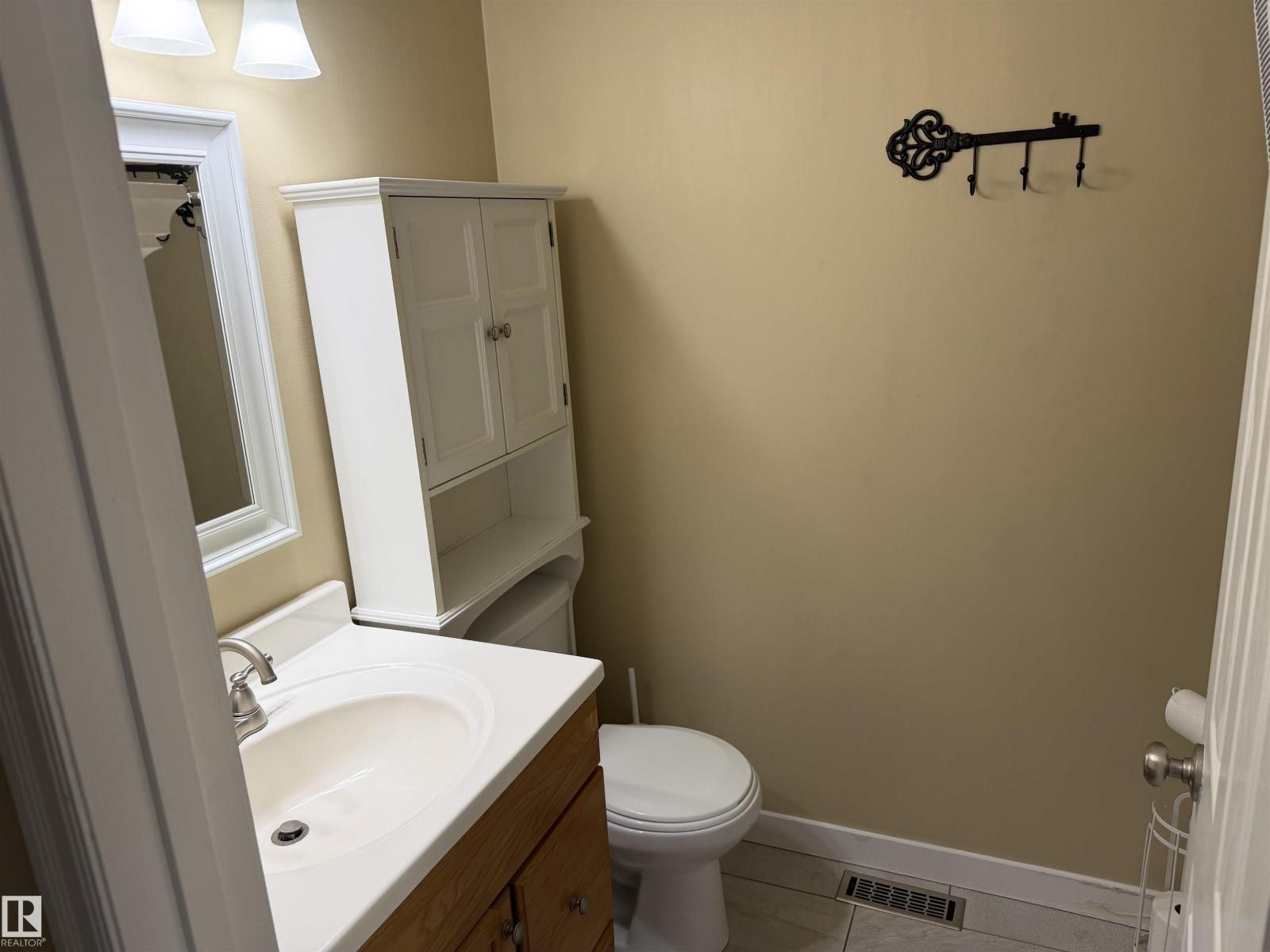 9561a 180a St Nw Property Photo 11