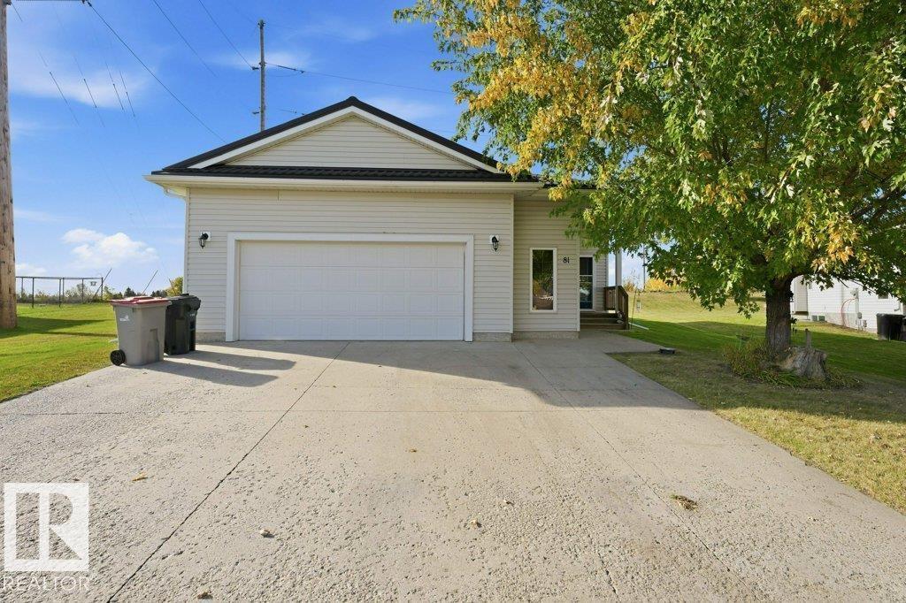 81 GRAYRIDGE CR Property Photo 1