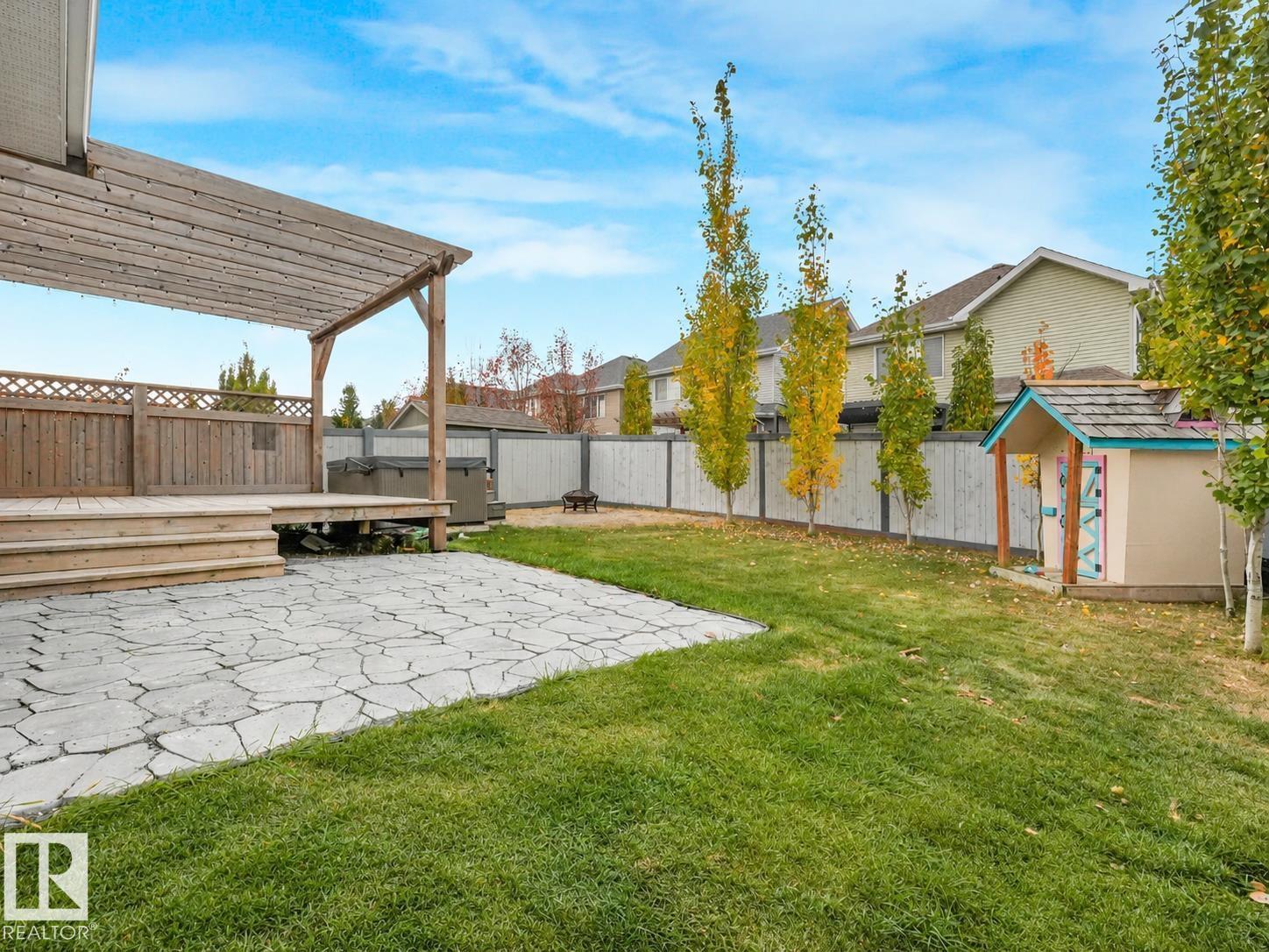 2304 89 St Sw Property Photo 16