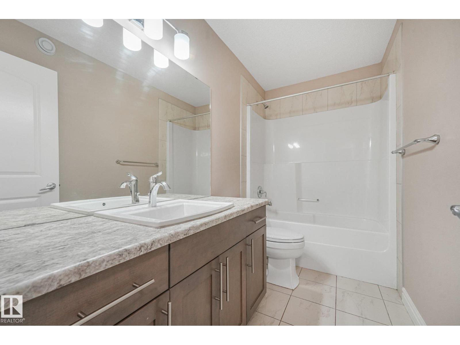 2304 89 St Sw Property Photo 28