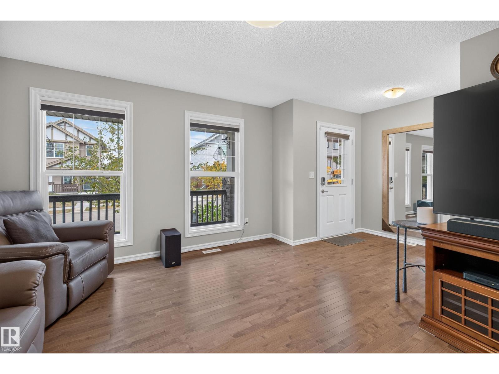 821 36a Av Nw Property Photo 5
