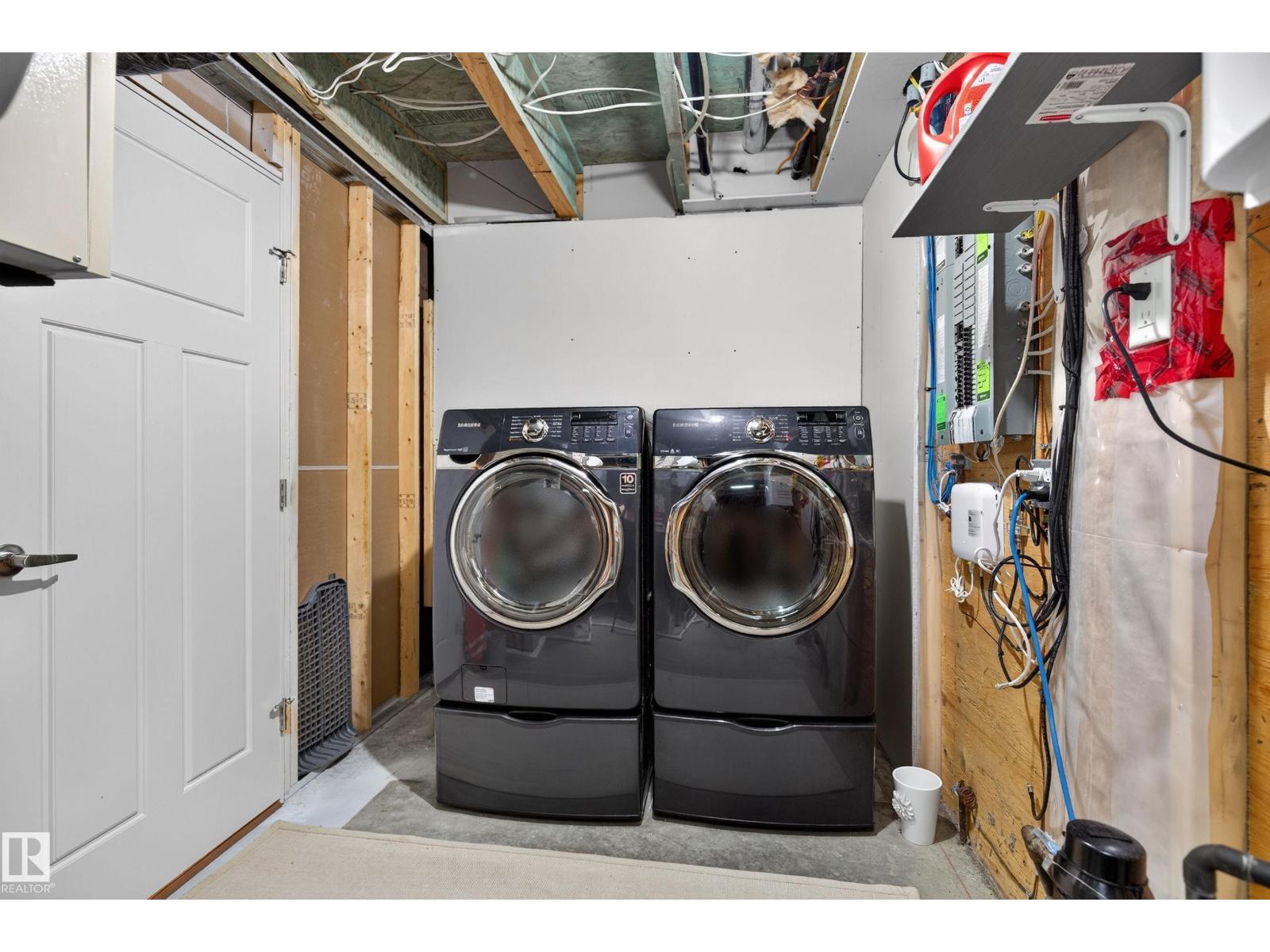 821 36a Av Nw Property Photo 29