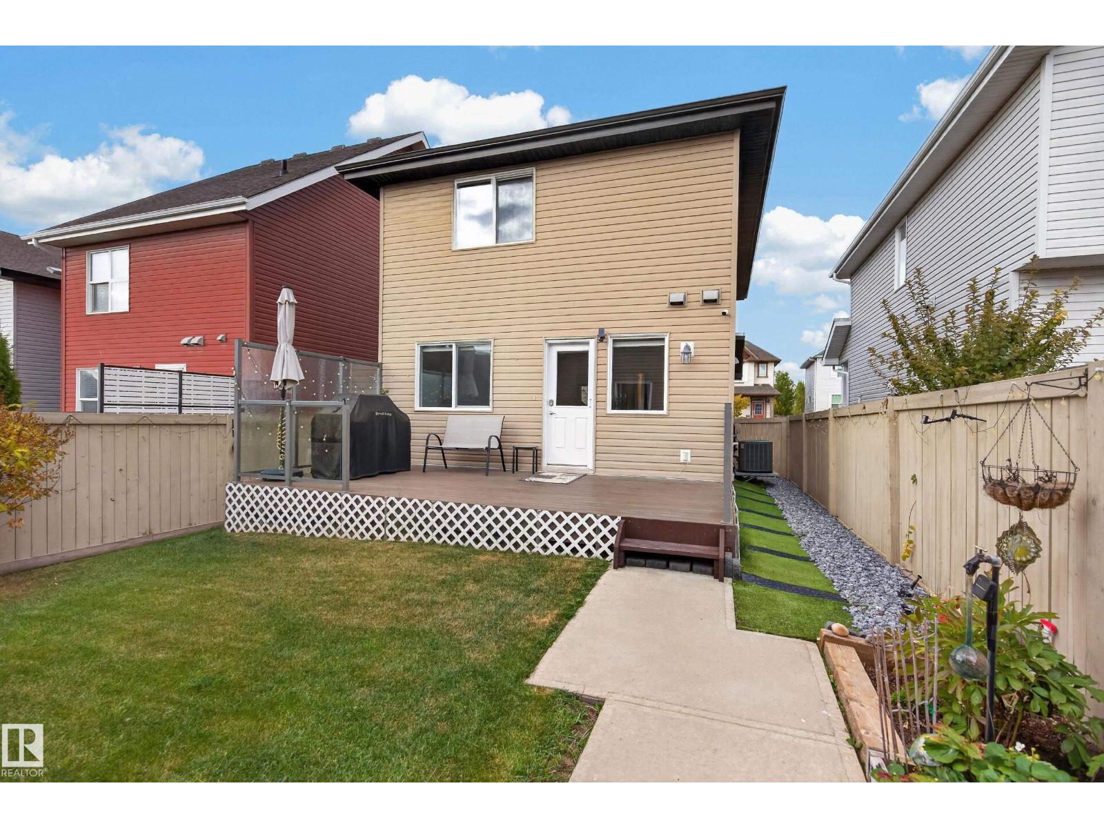 821 36a Av Nw Property Photo 32
