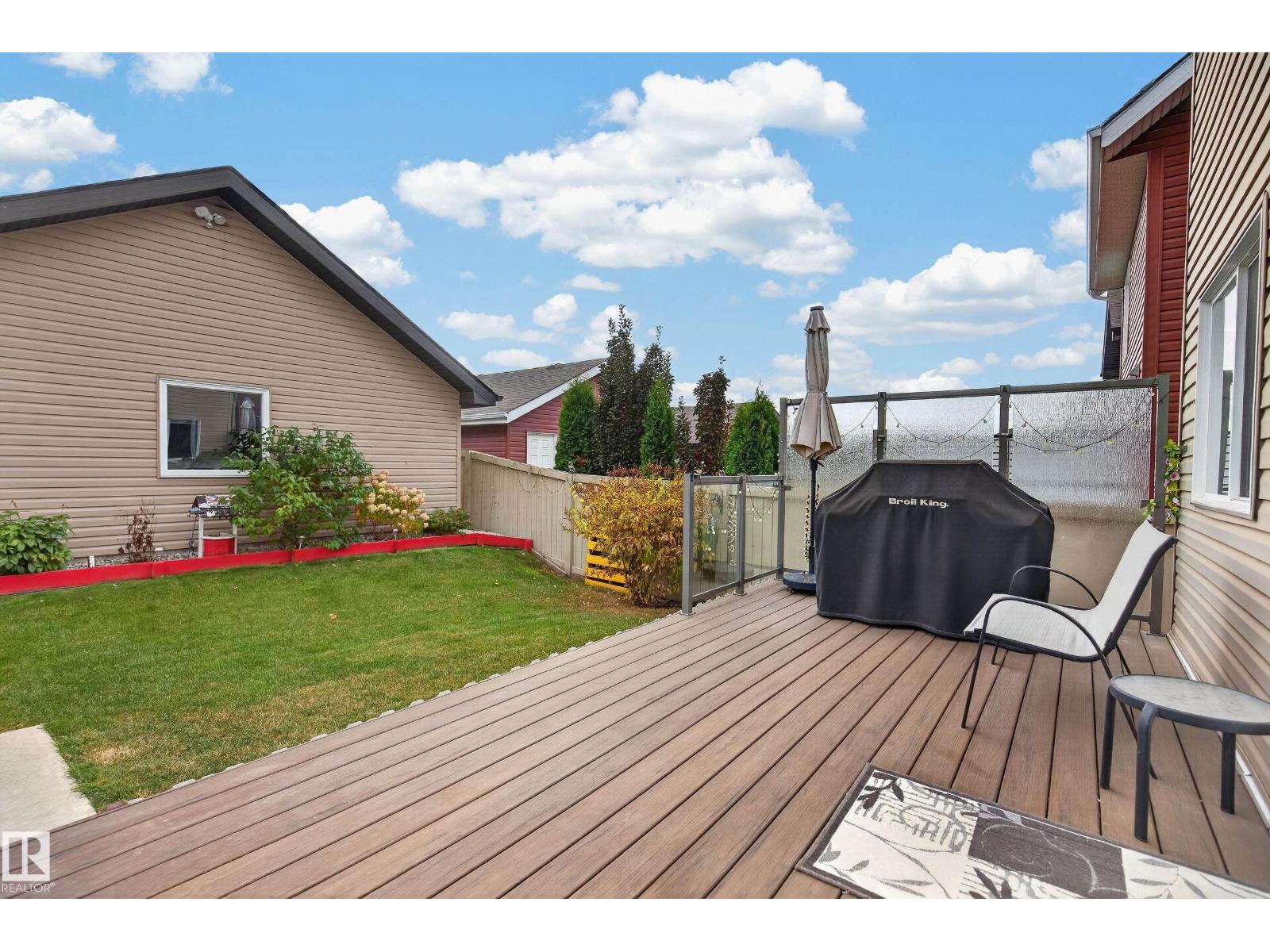 821 36a Av Nw Property Photo 33