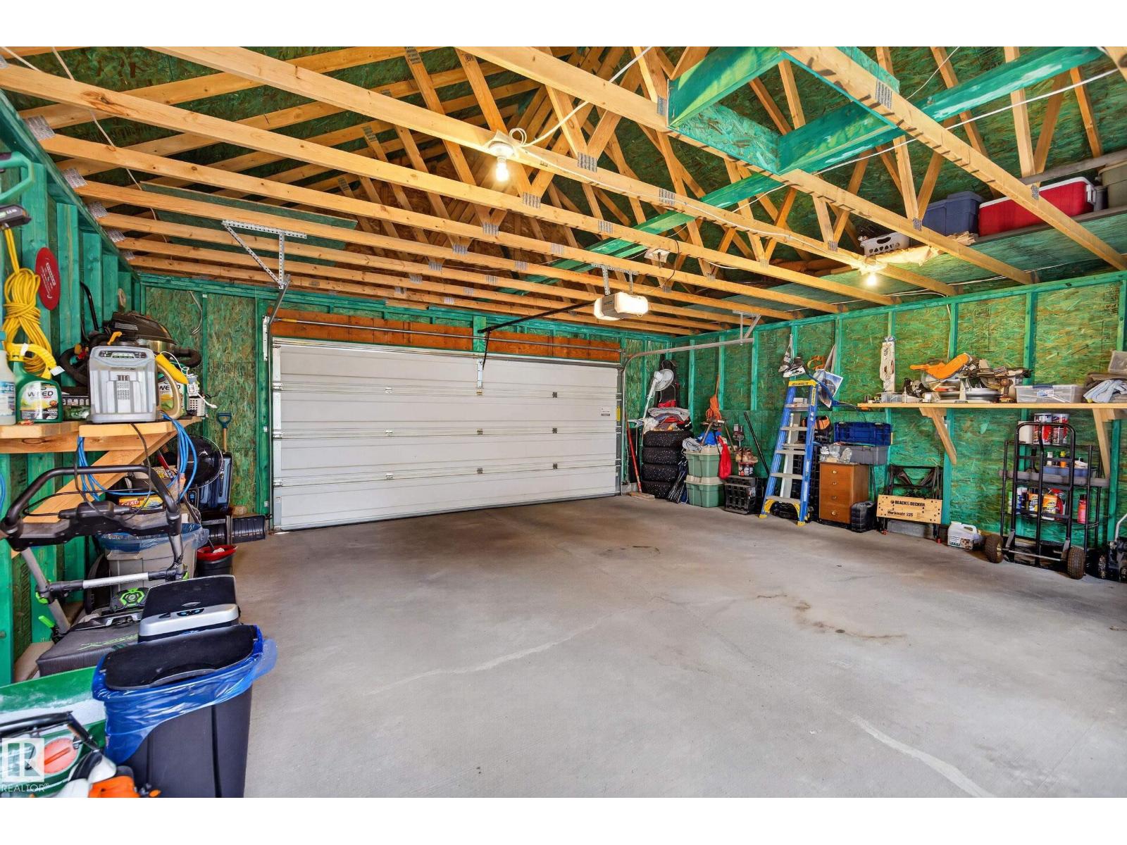 821 36a Av Nw Property Photo 35