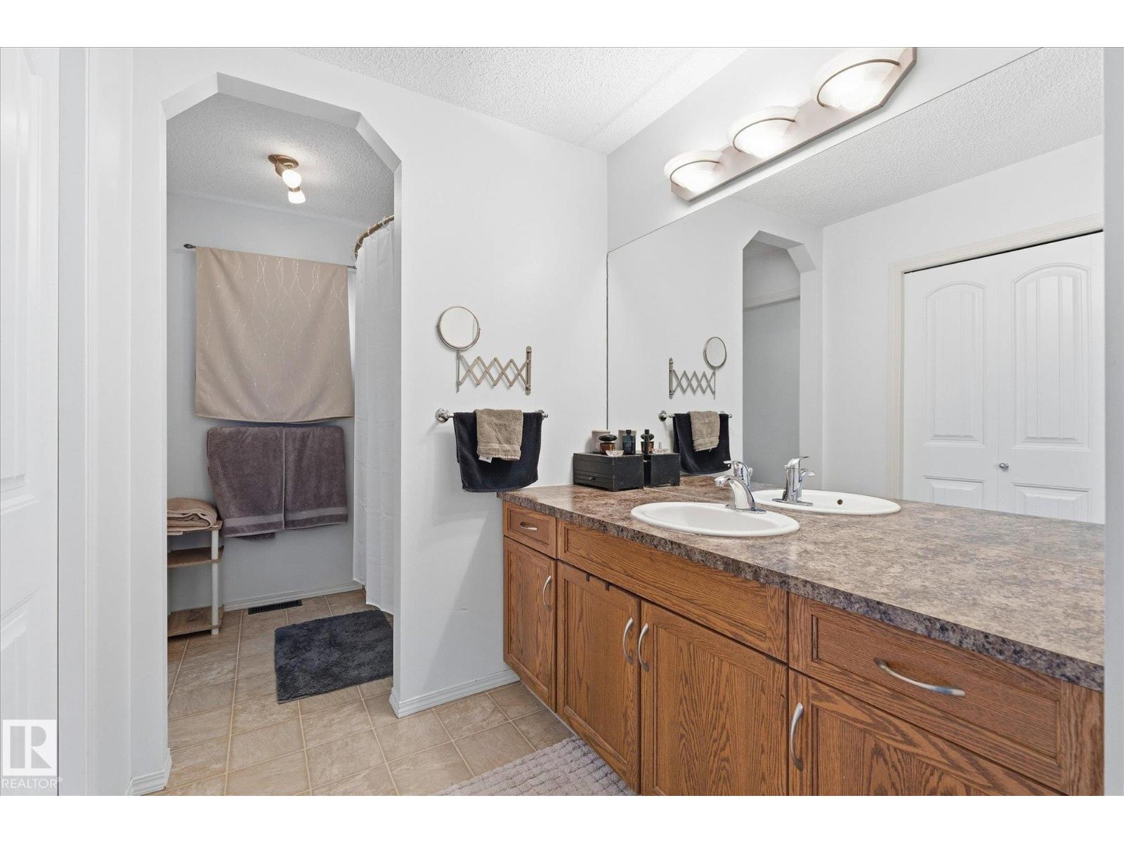 70 Greenfield Wy Property Photo 25