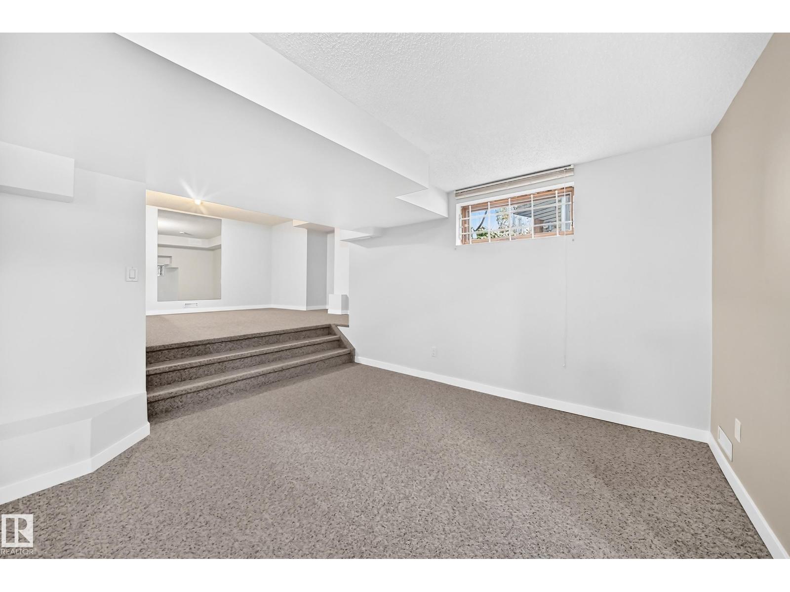 5830 181 St Nw Property Photo 36