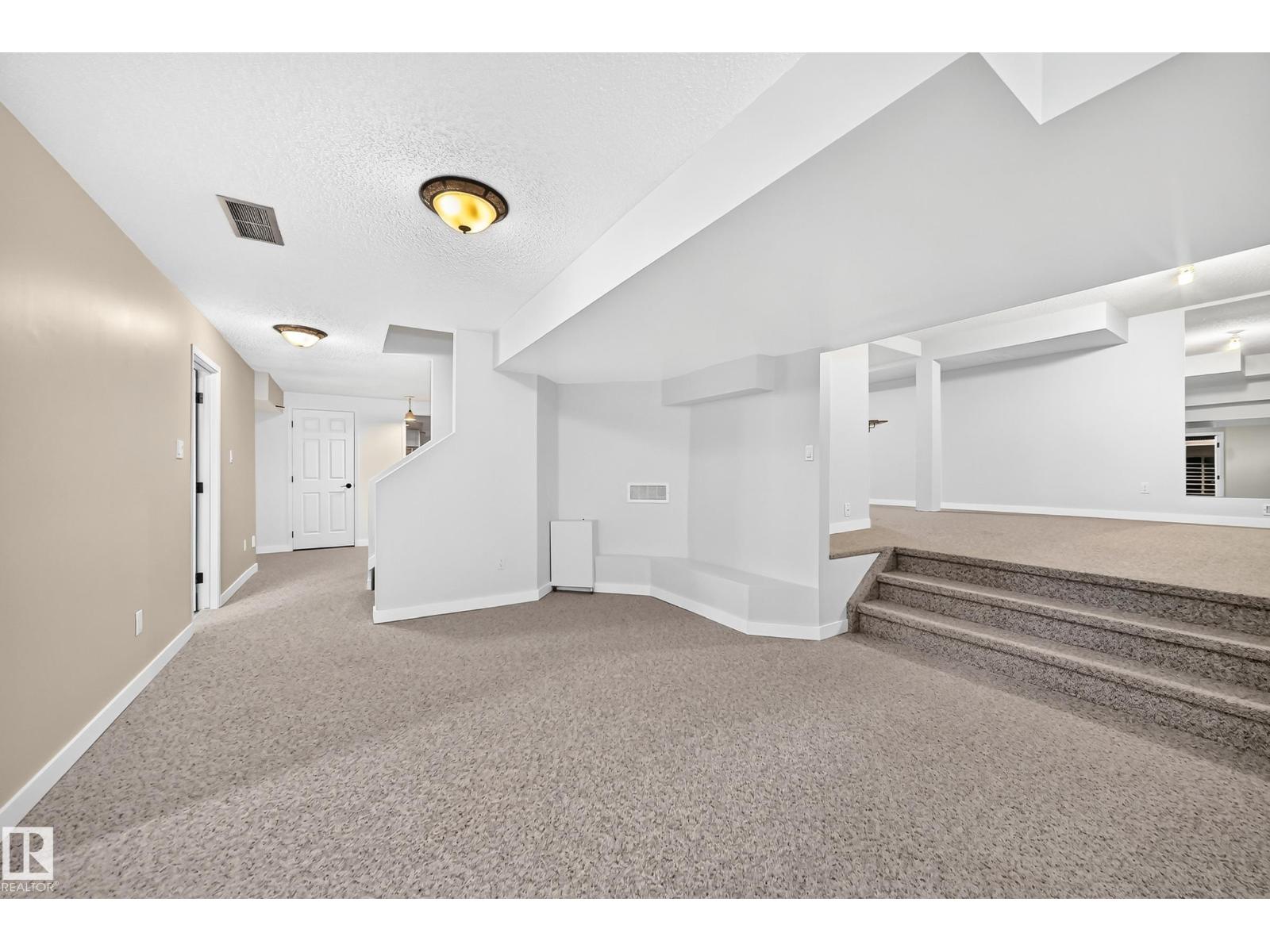 5830 181 St Nw Property Photo 37