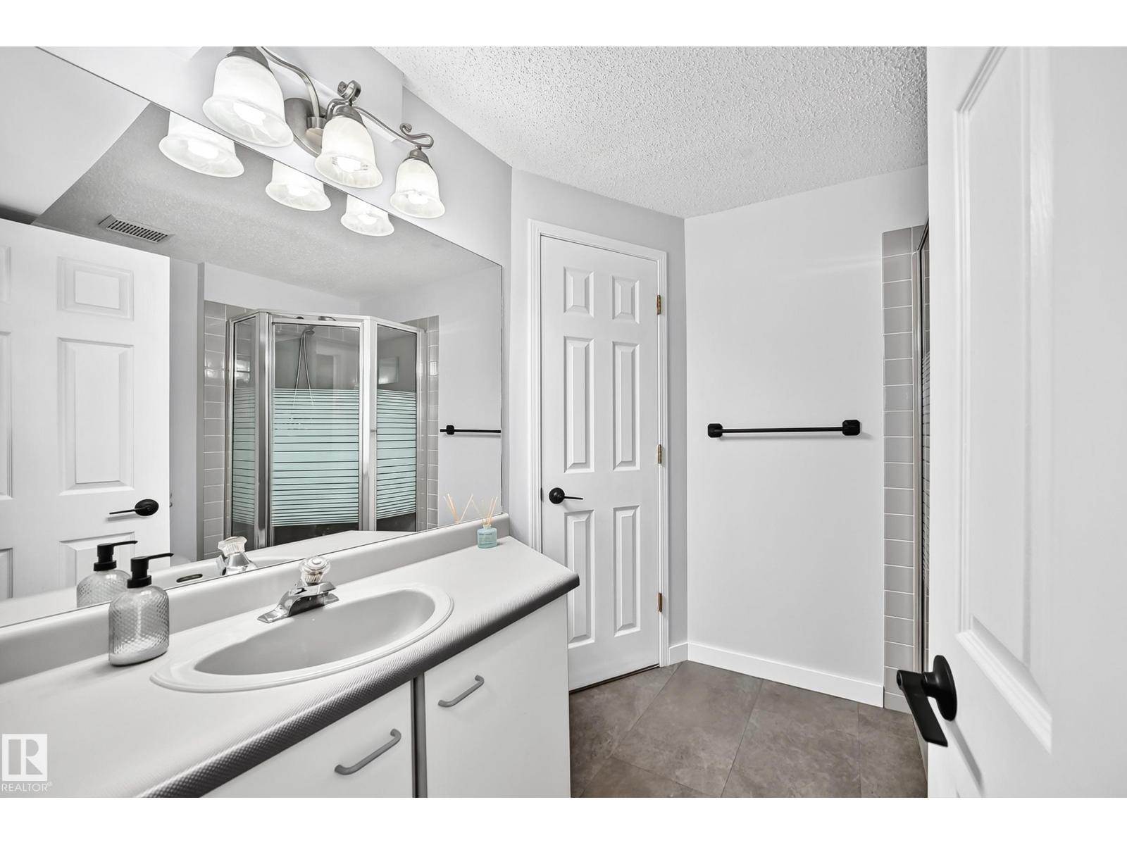 5830 181 St Nw Property Photo 45