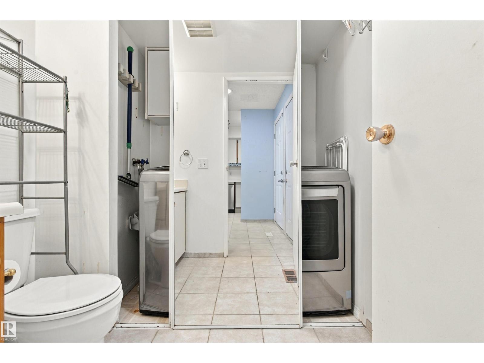 10619 Beaumaris Rd Nw Property Photo 19