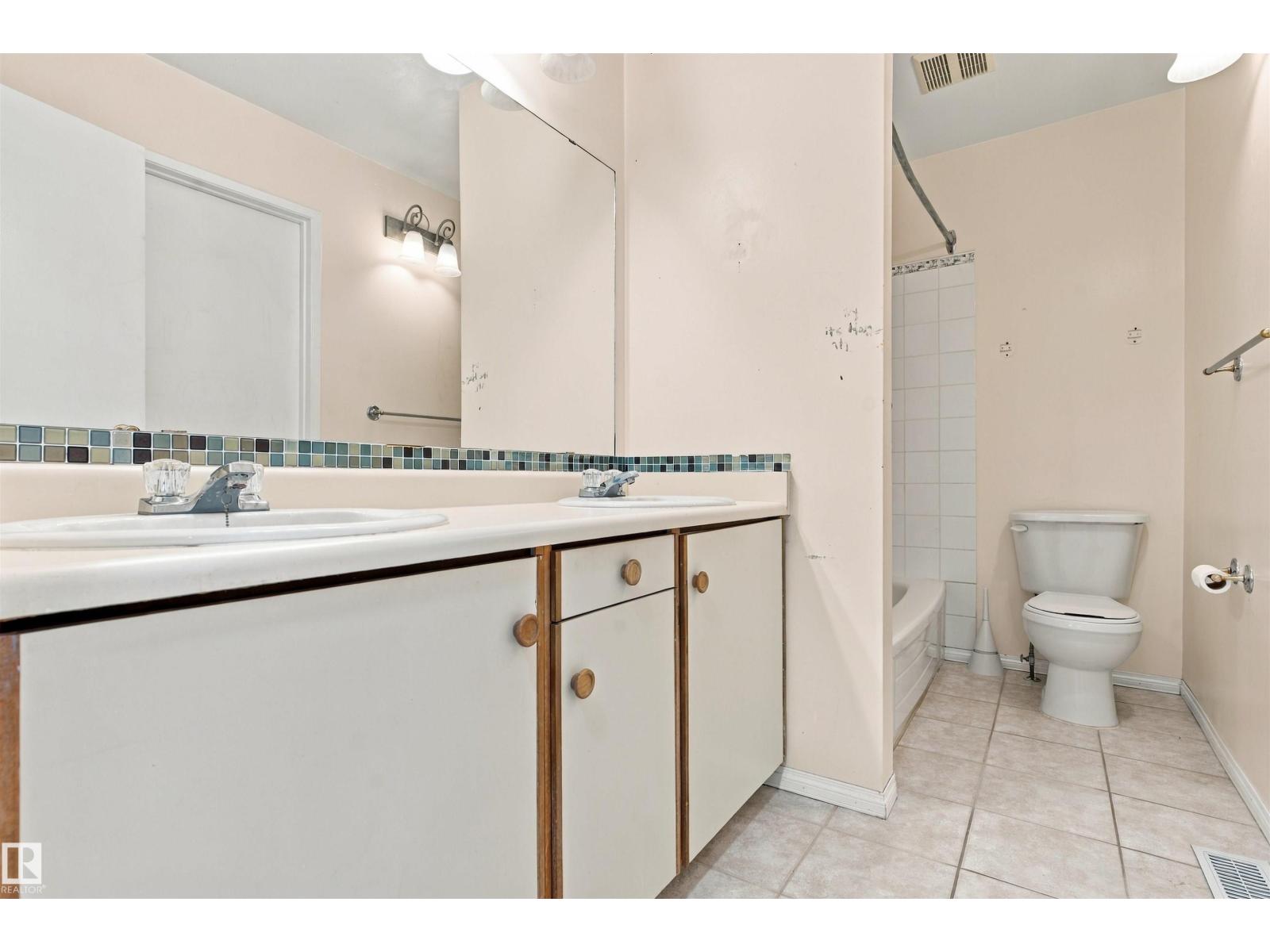 10619 Beaumaris Rd Nw Property Photo 30