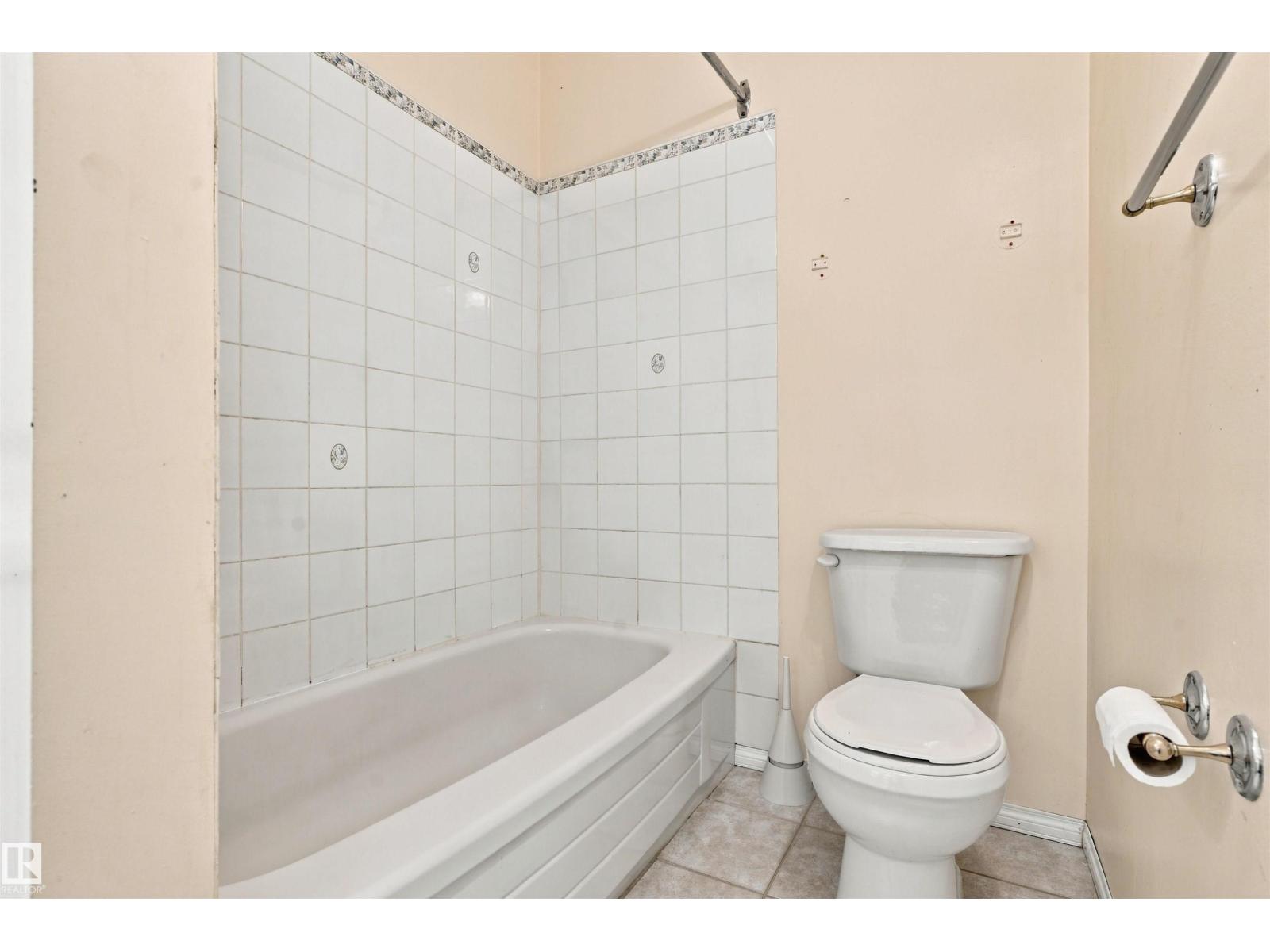 10619 Beaumaris Rd Nw Property Photo 31