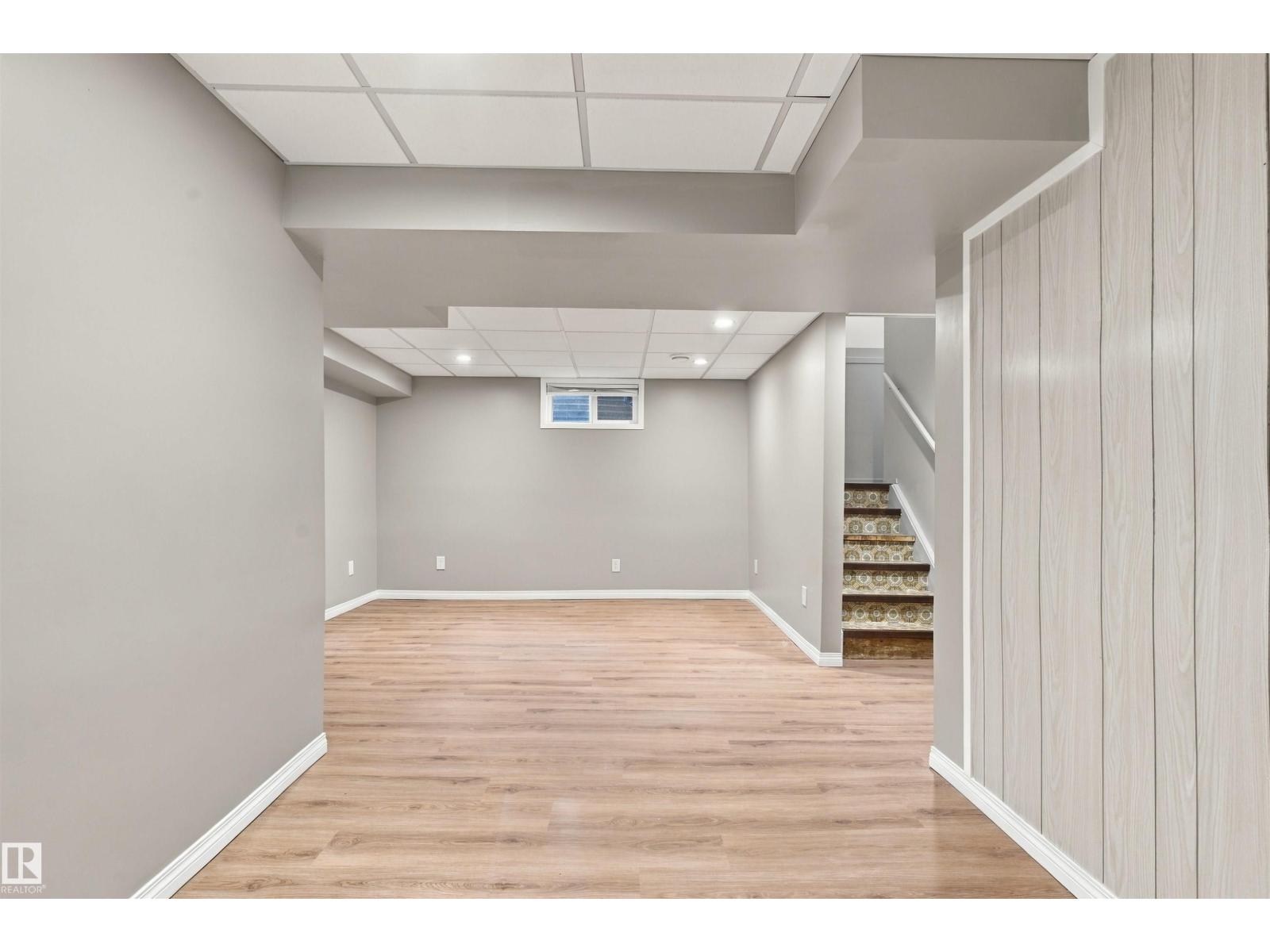 10619 Beaumaris Rd Nw Property Photo 36