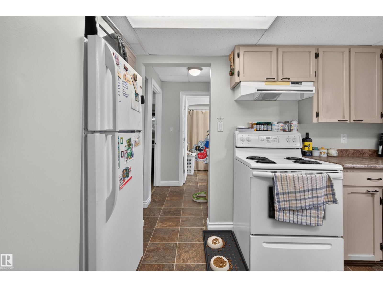 10831 80 Av Nw Property Photo 29