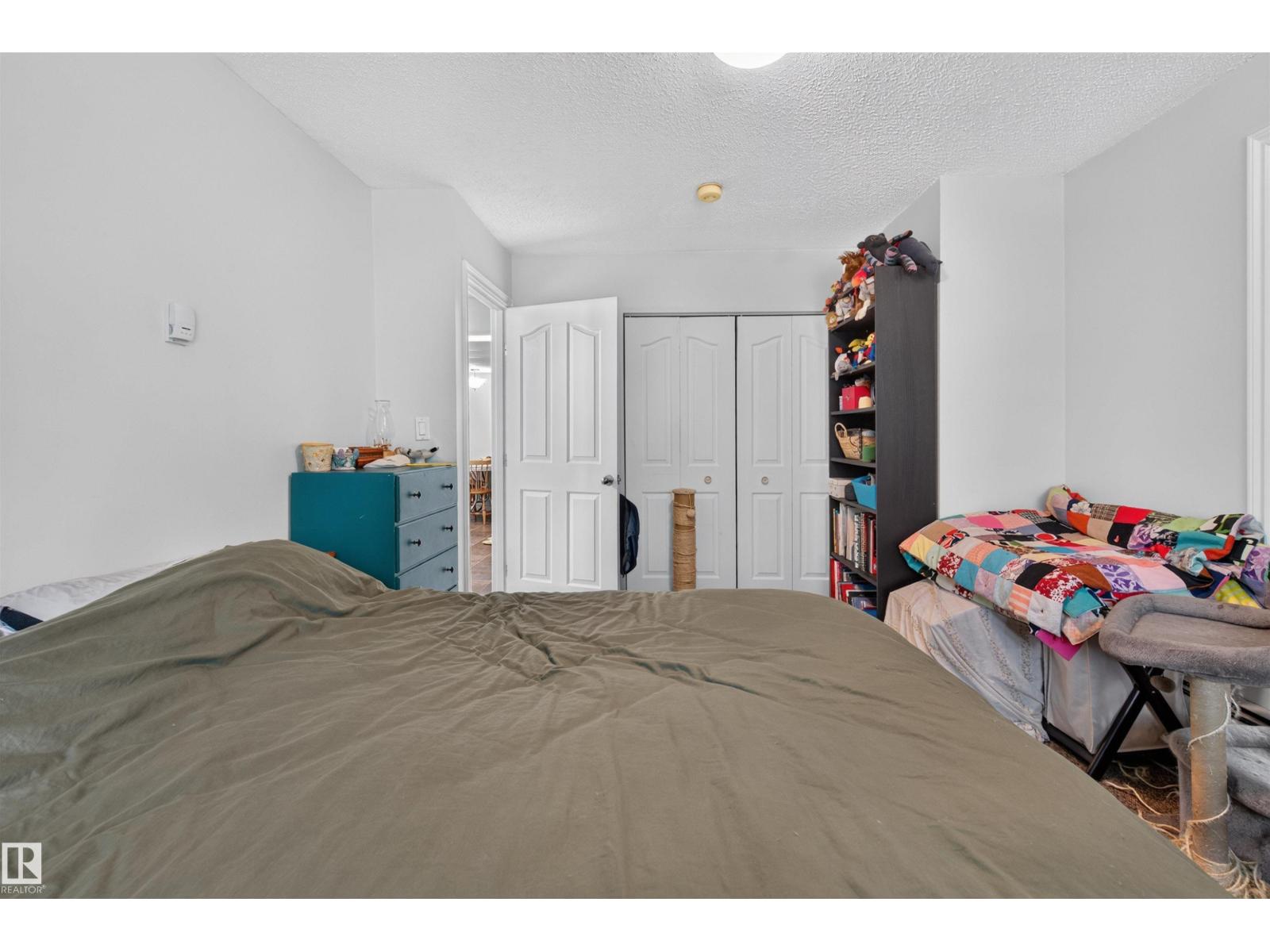 10831 80 Av Nw Property Photo 31
