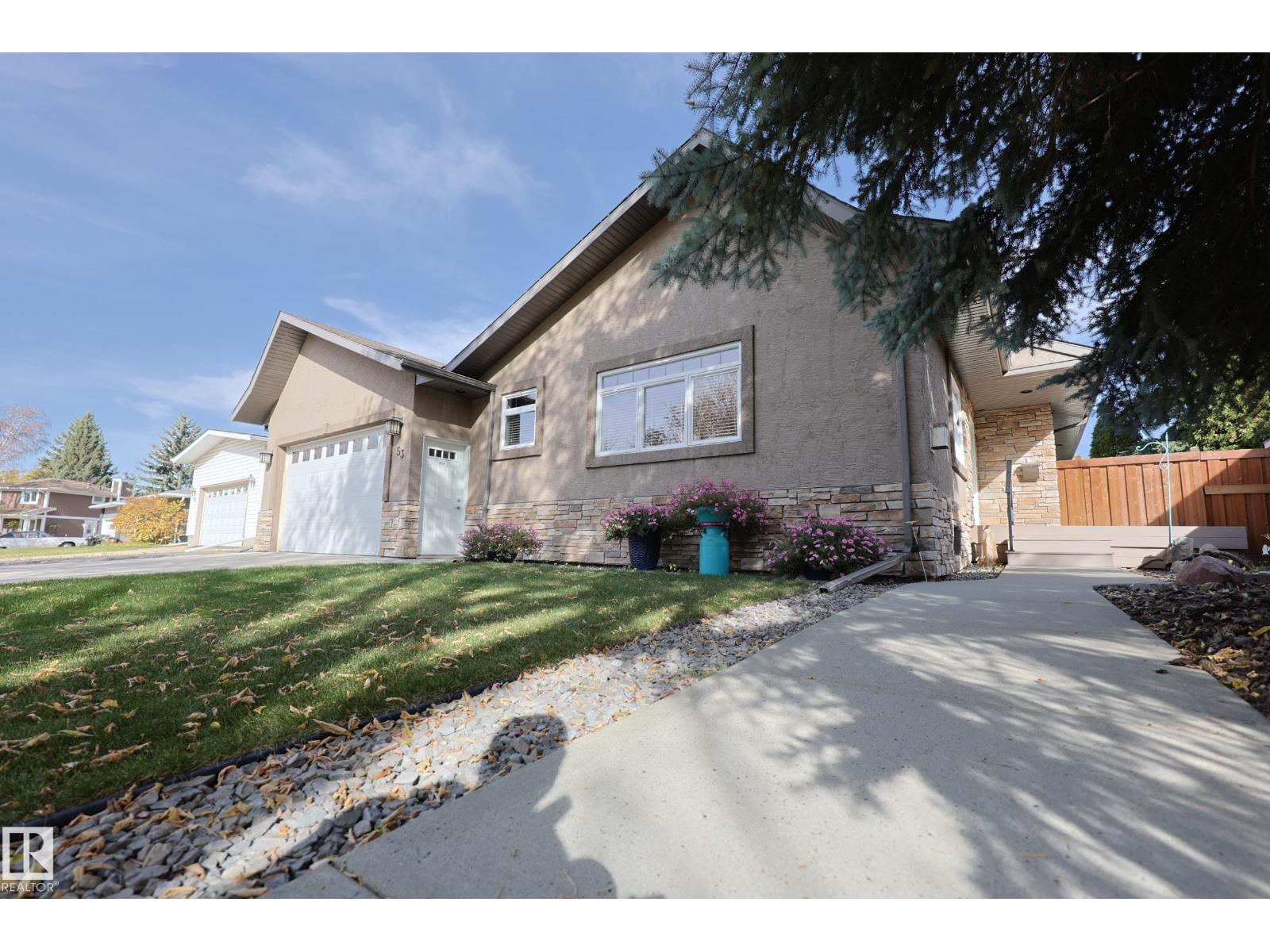 53 Butterfield Cr Property Photo 1
