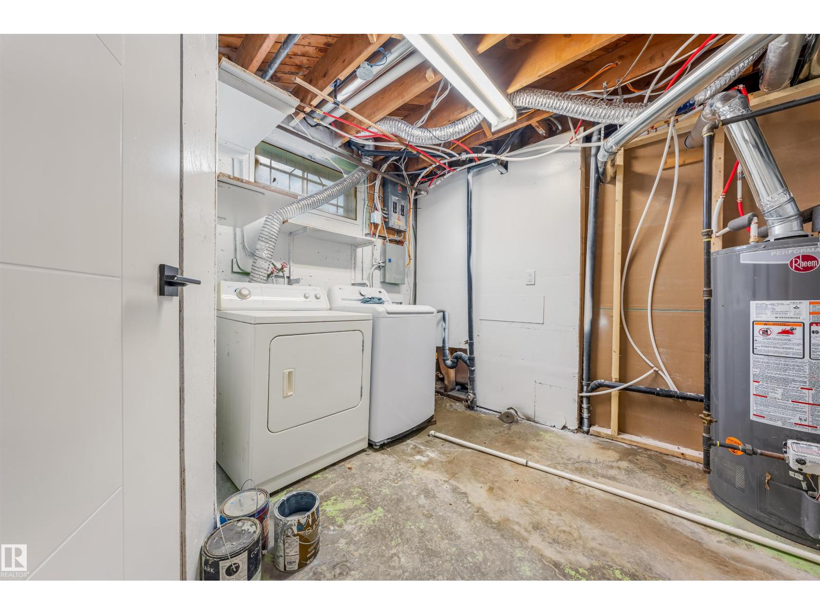 12023 137 Av Nw Property Photo 30