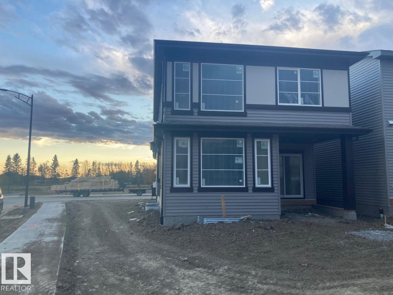 6408 30 Av Sw Property Photo 4