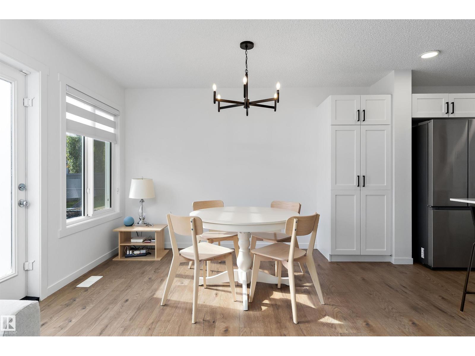 #8 13119 209 St Nw Property Photo 14