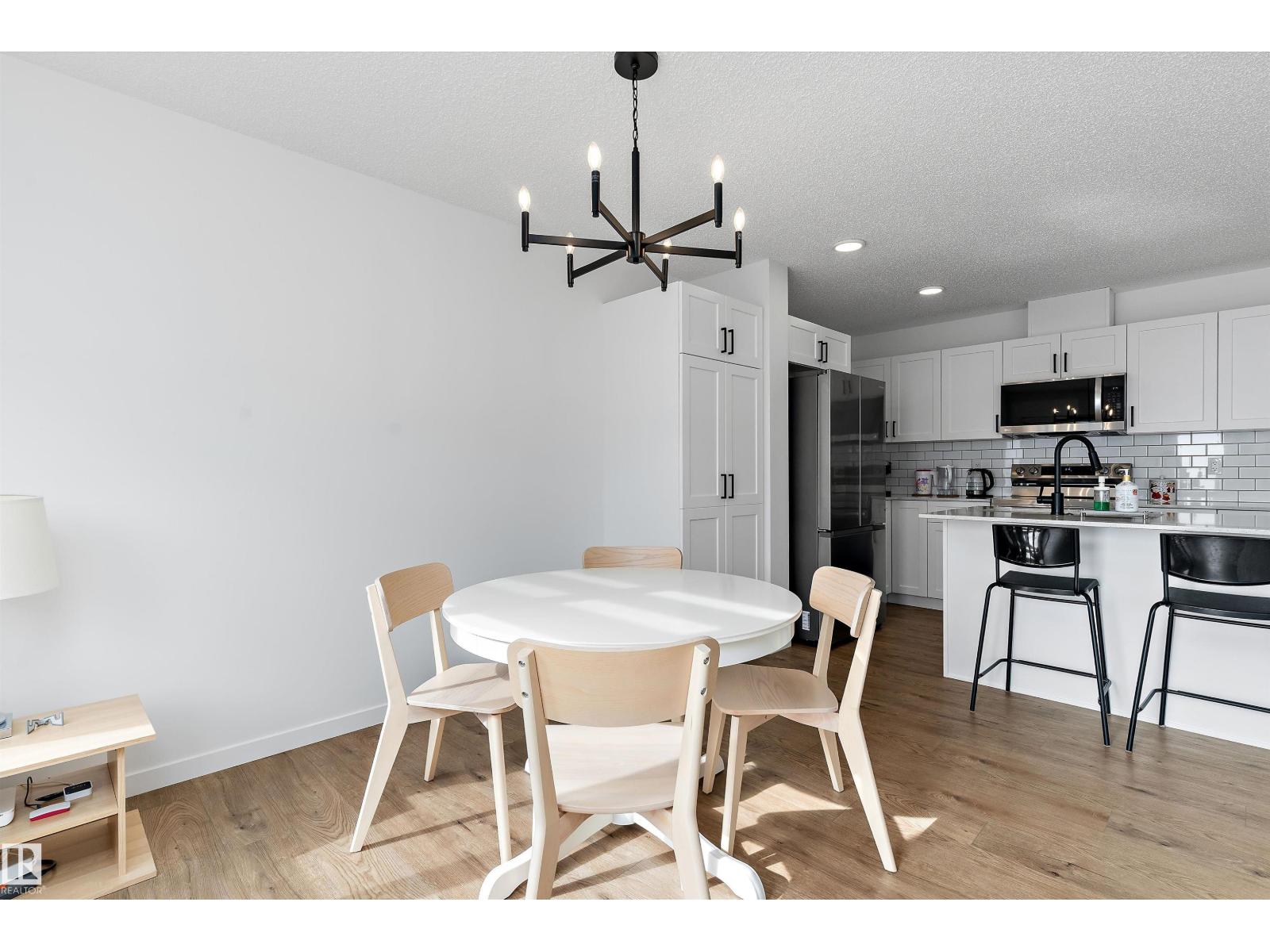 #8 13119 209 St Nw Property Photo 15