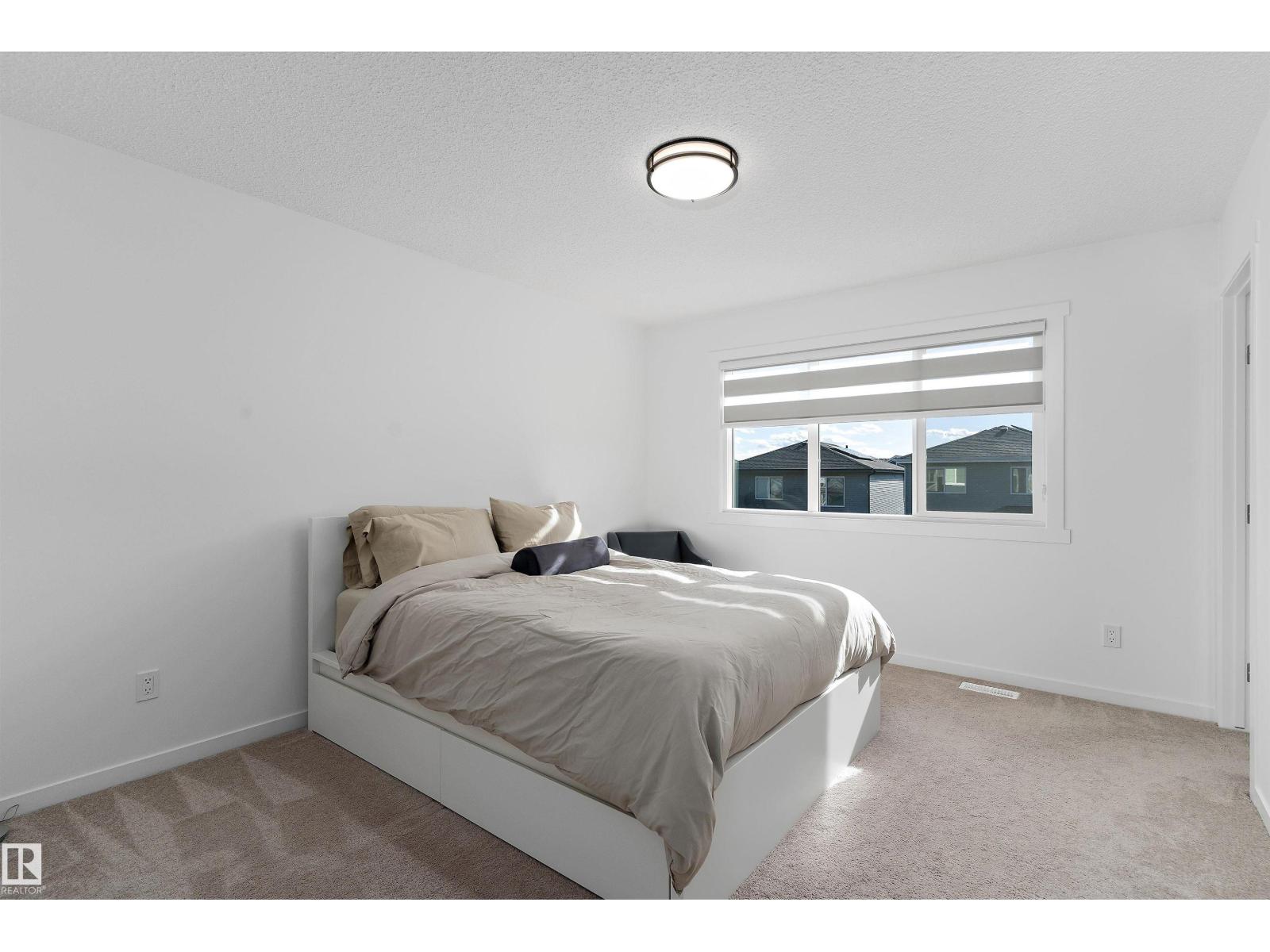 #8 13119 209 St Nw Property Photo 17
