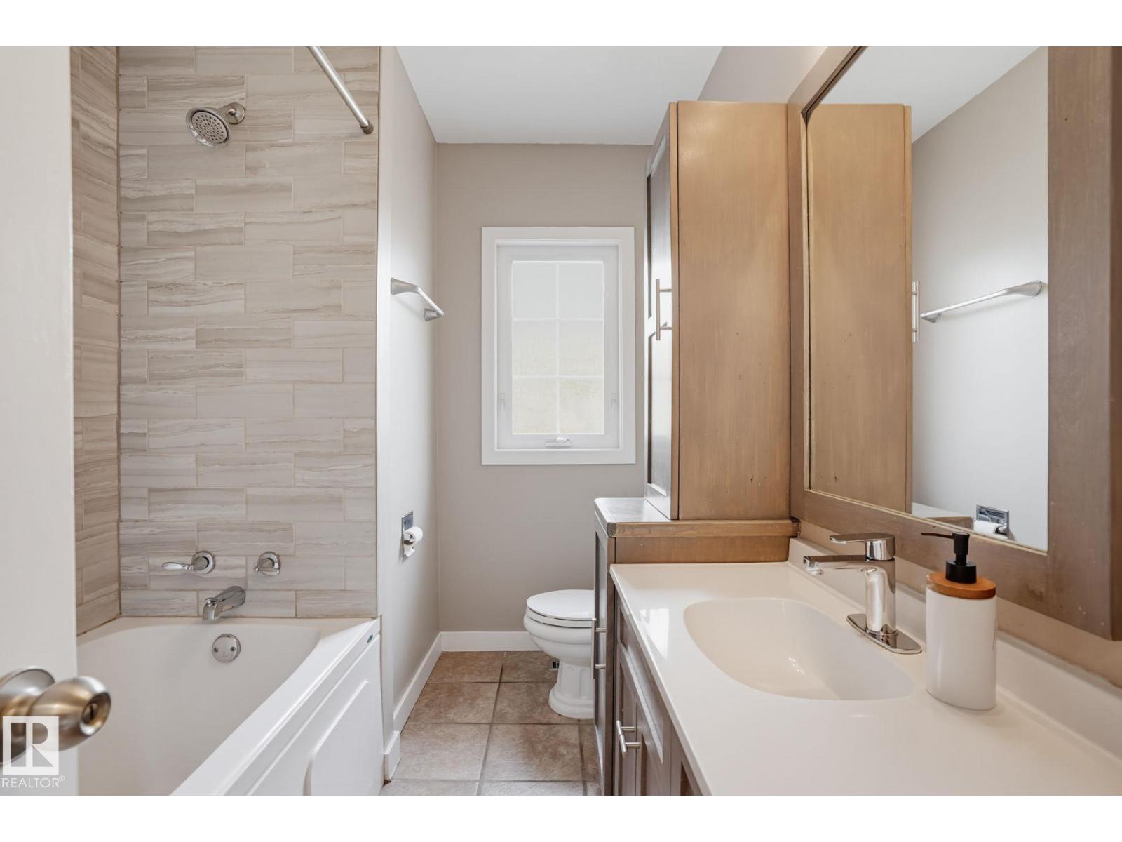 10807 134 St Nw Property Photo 11