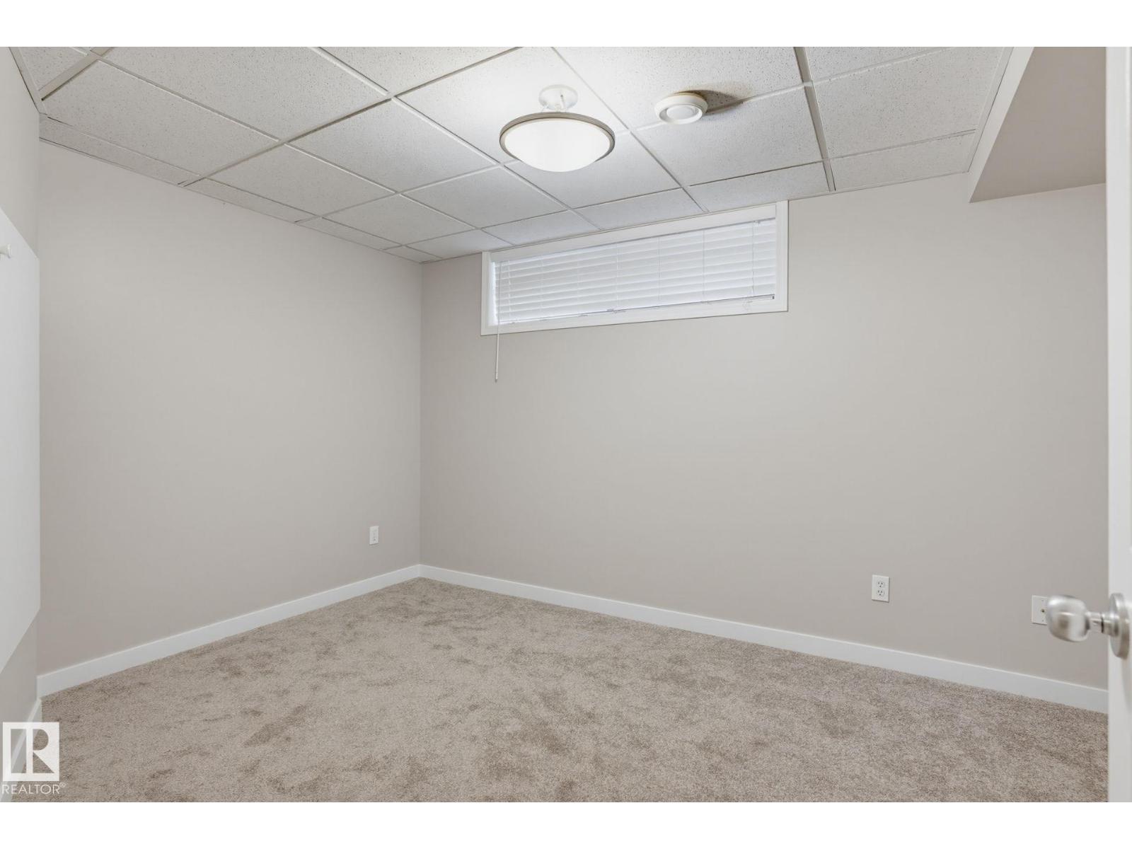 10807 134 St Nw Property Photo 16
