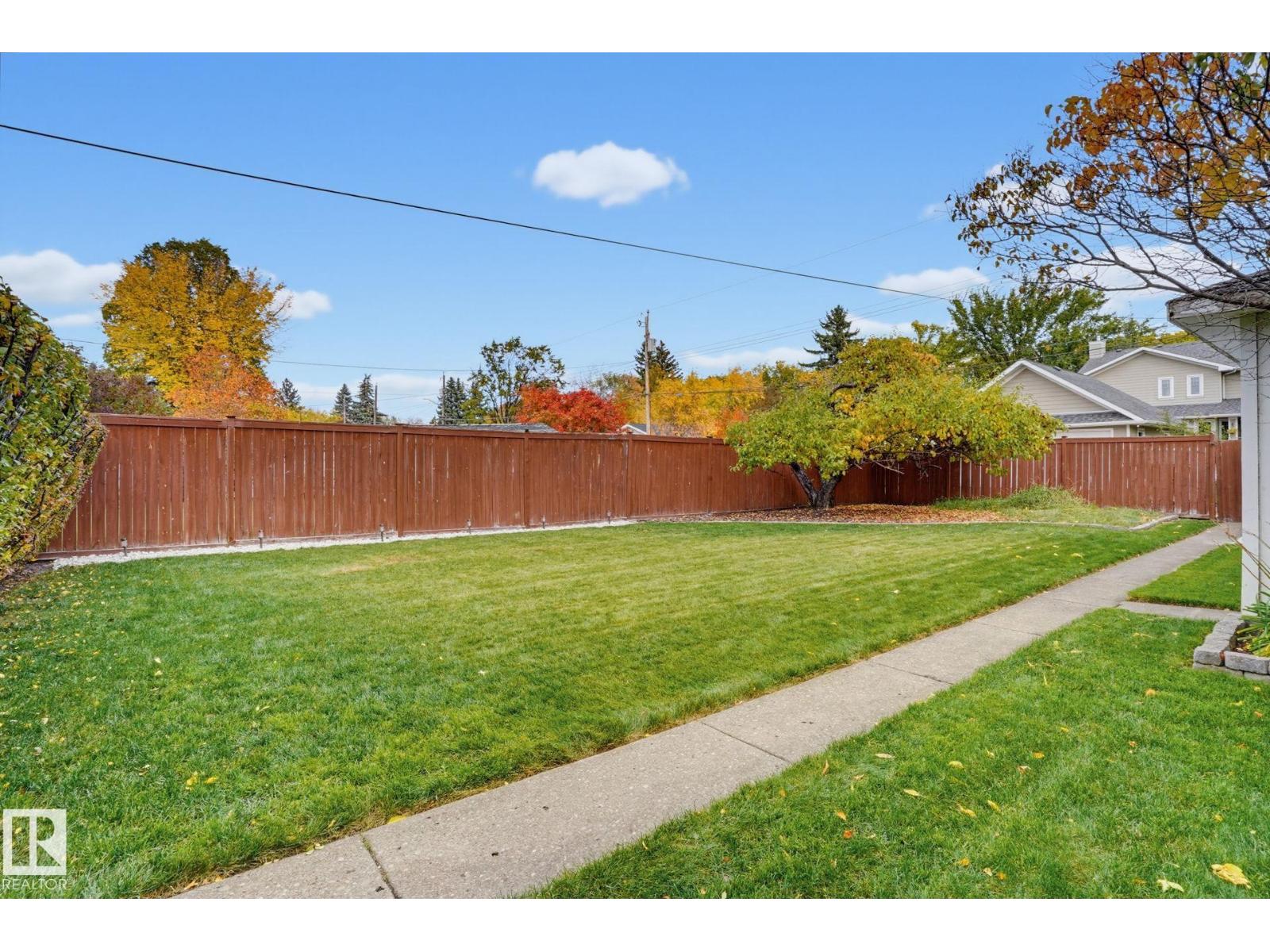 10807 134 St Nw Property Photo 23